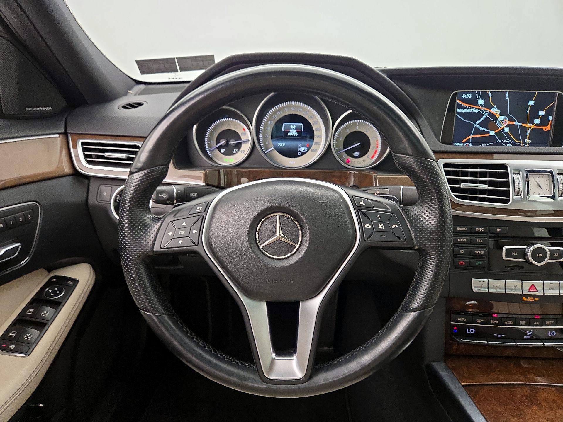 Thumbnail: 2014 Mercedes-Benz E-Class - 10