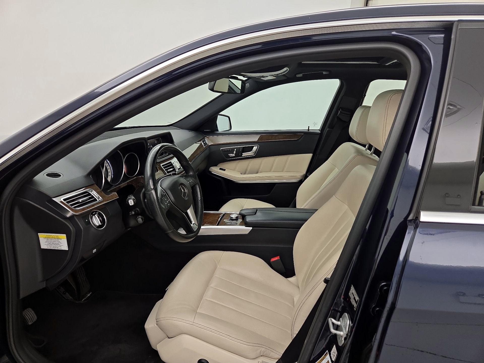 Thumbnail: 2014 Mercedes-Benz E-Class - 11