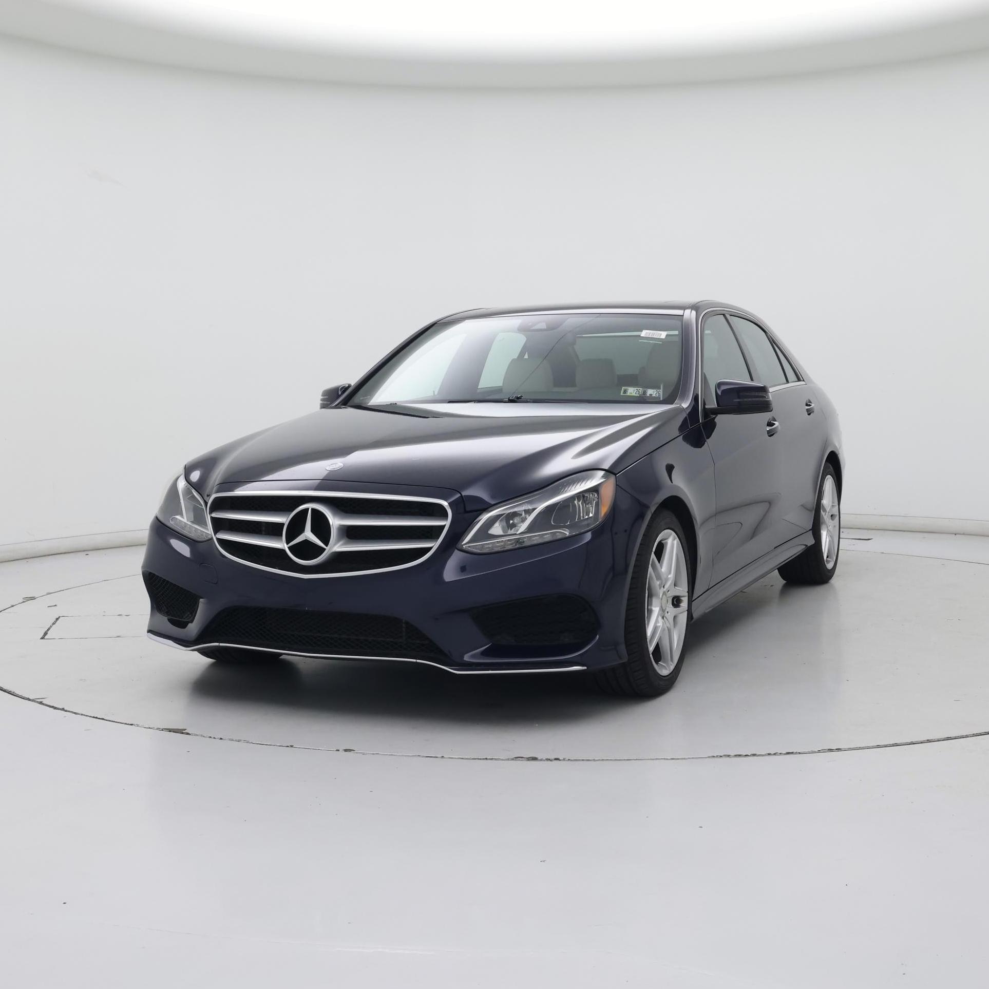 Thumbnail: 2014 Mercedes-Benz E-Class - 4