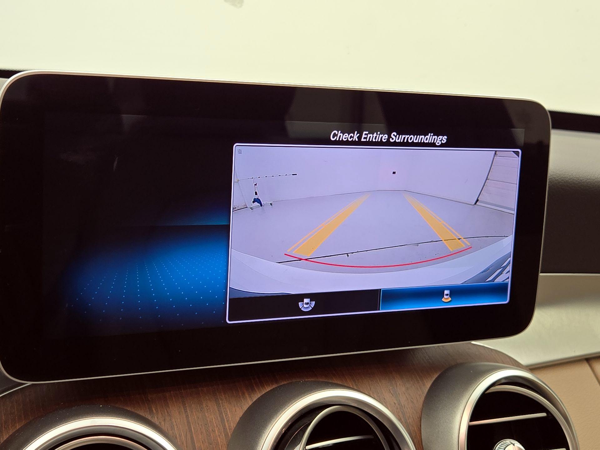 Thumbnail: 2020 Mercedes-Benz C-Class - 14