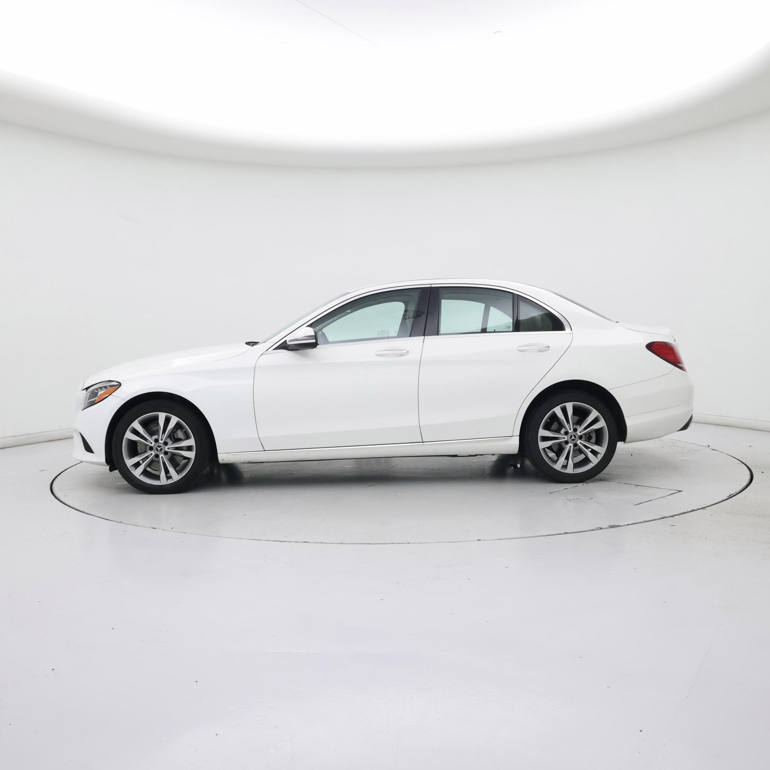 Thumbnail: 2020 Mercedes-Benz C-Class - 3