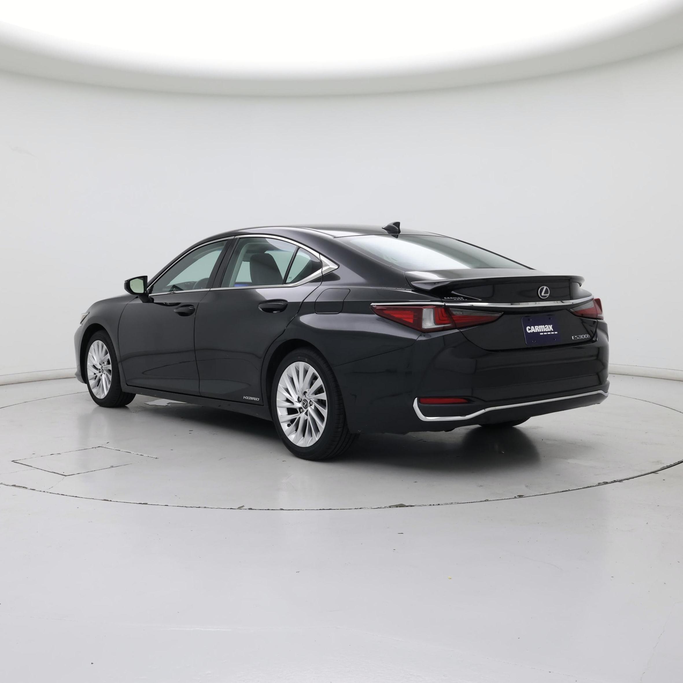 Thumbnail: 2020 Lexus ES - 2