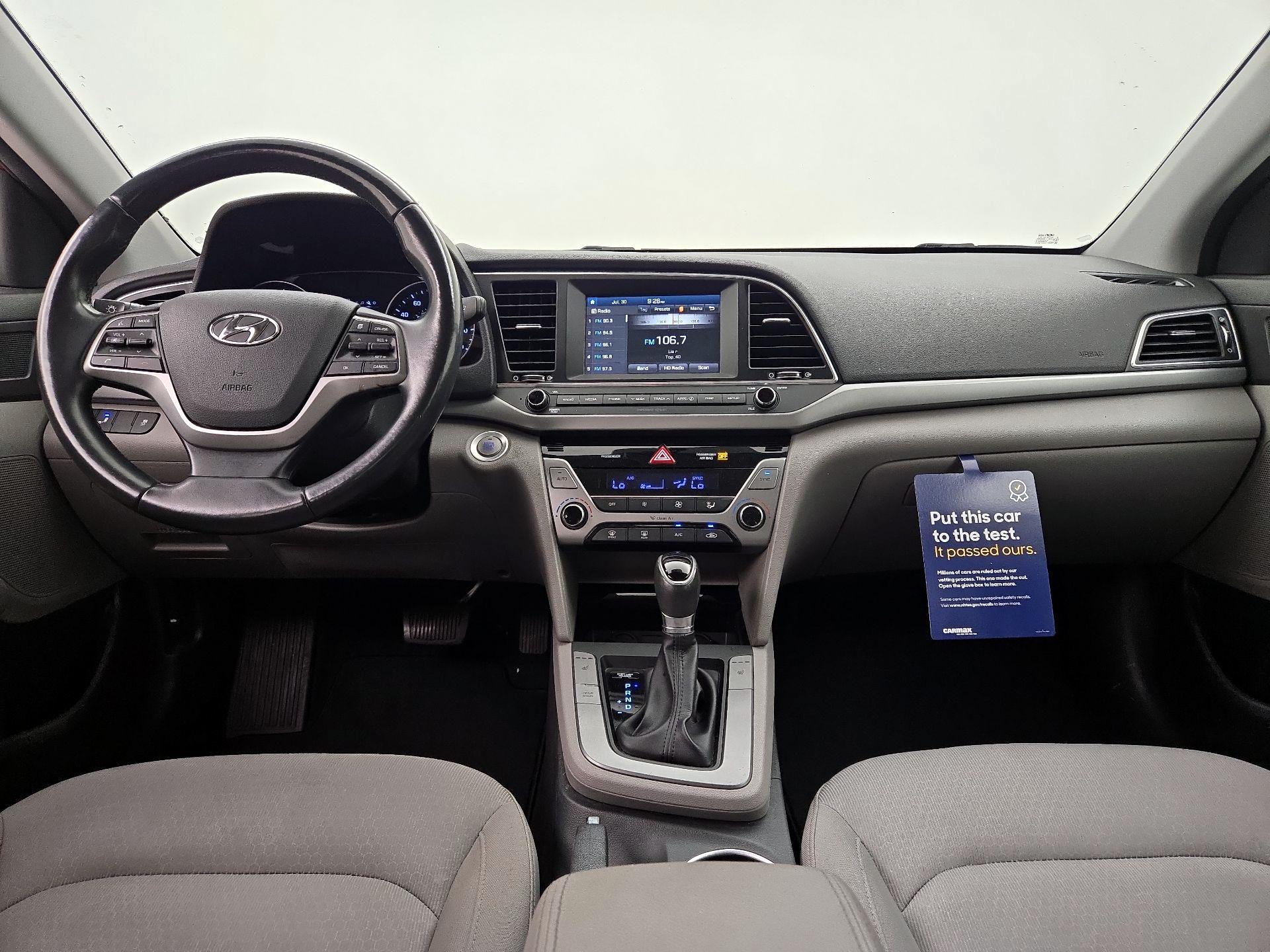 Thumbnail: 2017 Hyundai Elantra - 9