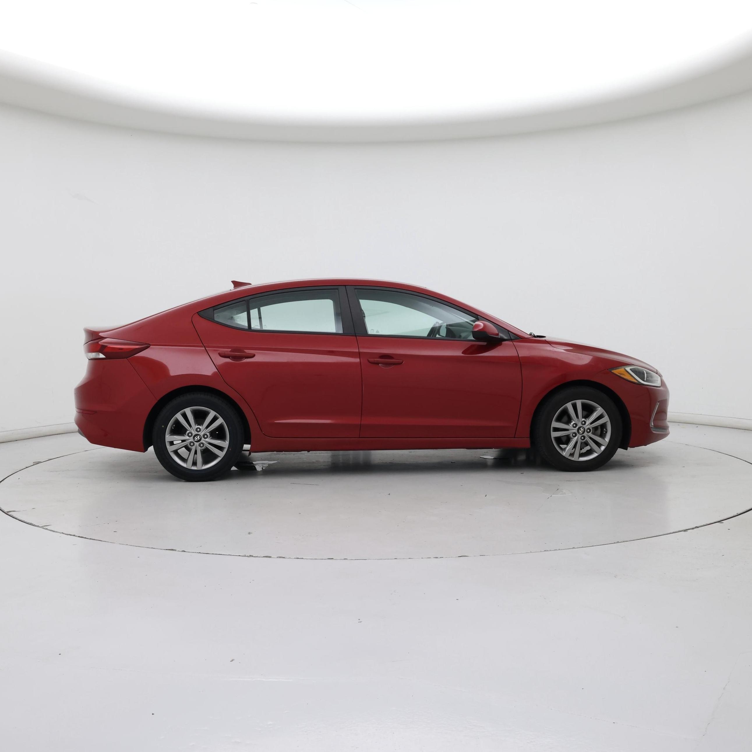 Thumbnail: 2017 Hyundai Elantra - 7