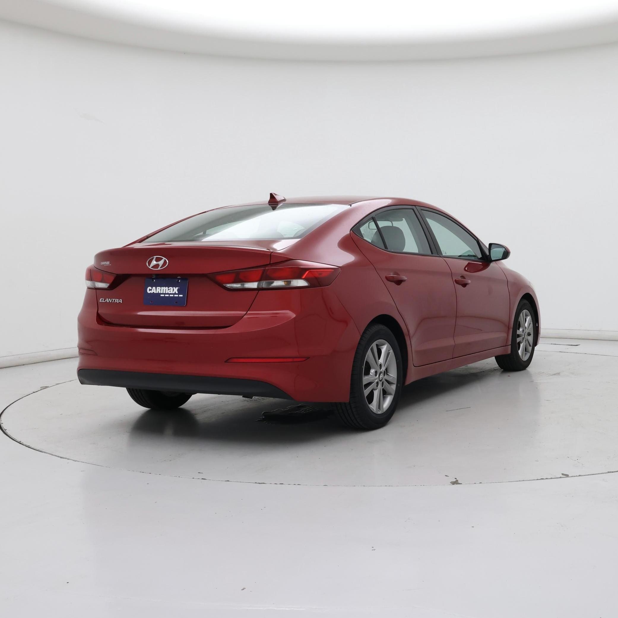 Thumbnail: 2017 Hyundai Elantra - 8