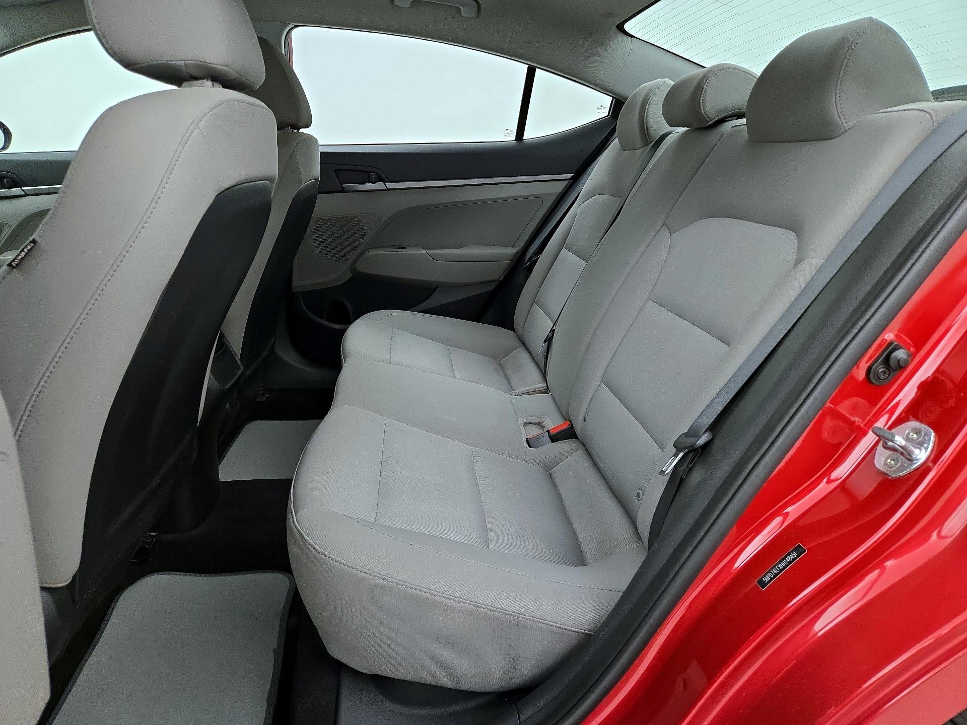 Thumbnail: 2017 Hyundai Elantra - 18