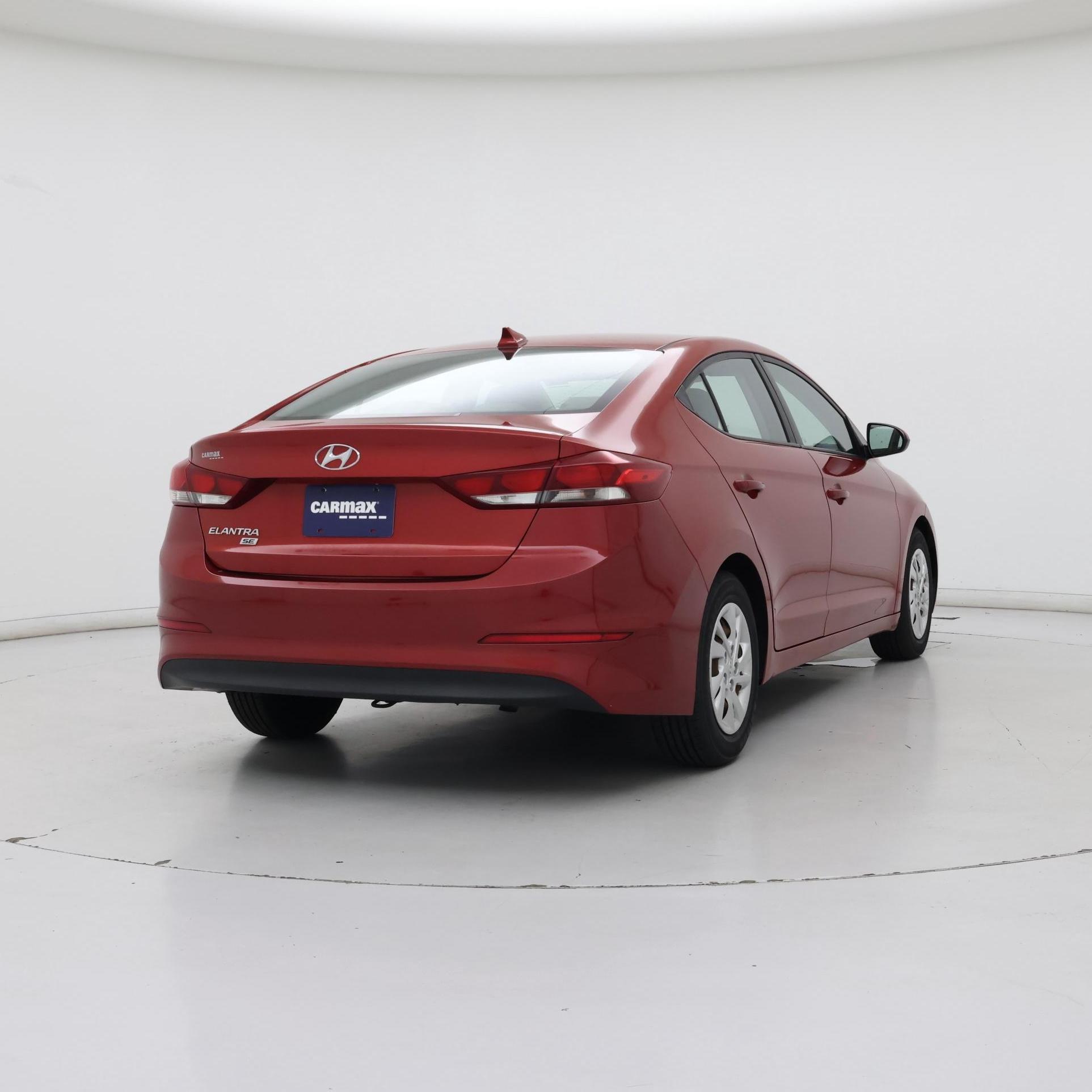 Thumbnail: 2017 Hyundai Elantra - 8