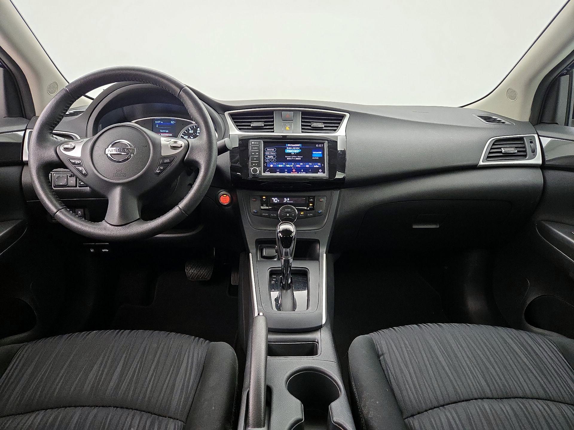 Thumbnail: 2019 Nissan Sentra - 9