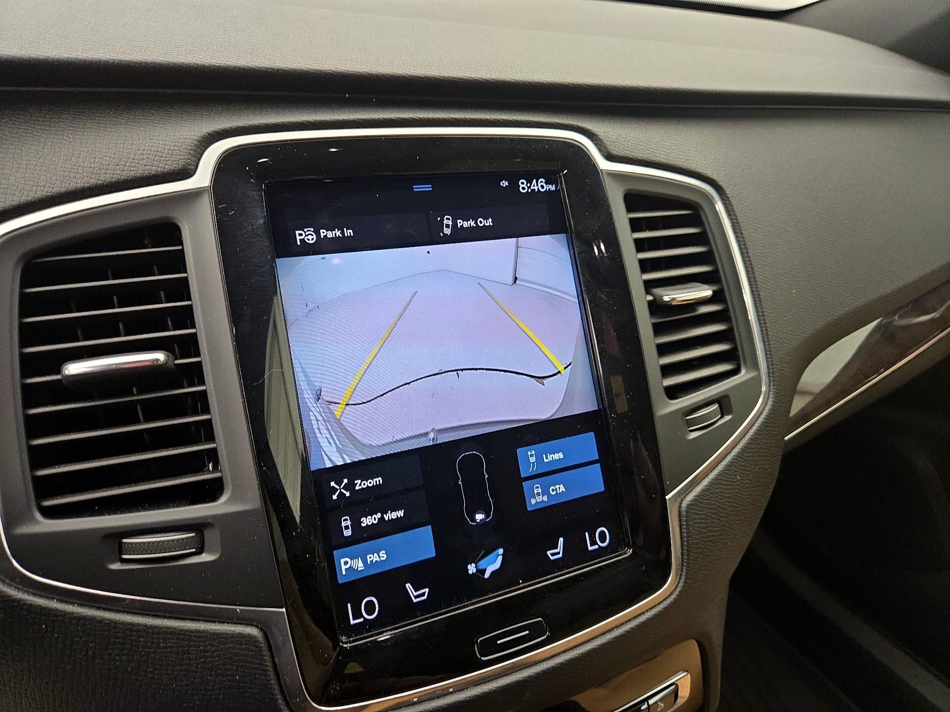 Thumbnail: 2019 Volvo XC90 - 15