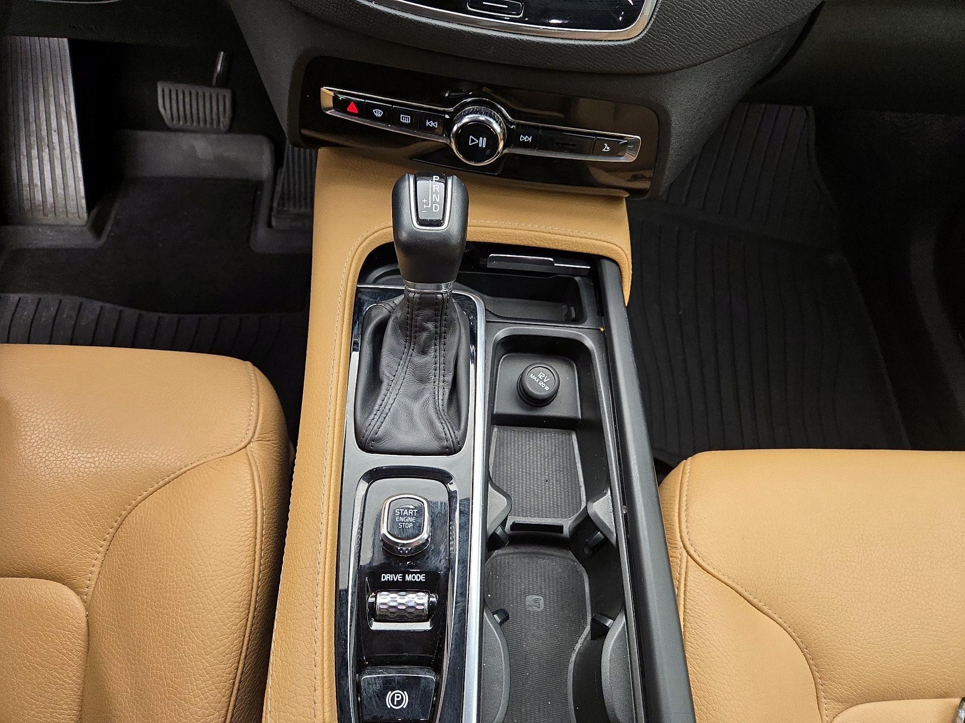 Thumbnail: 2019 Volvo XC90 - 18