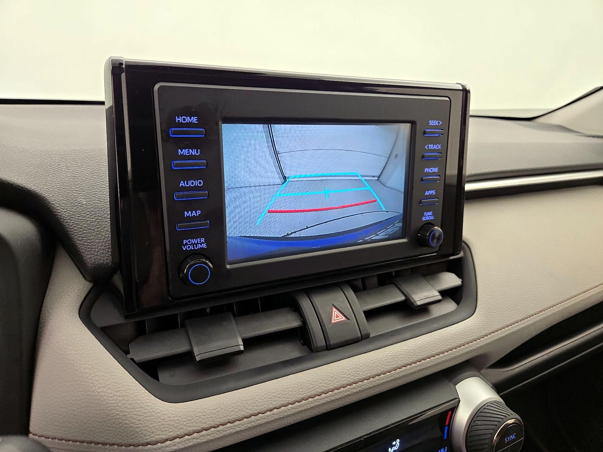 Thumbnail: 2019 Toyota RAV4 - 14