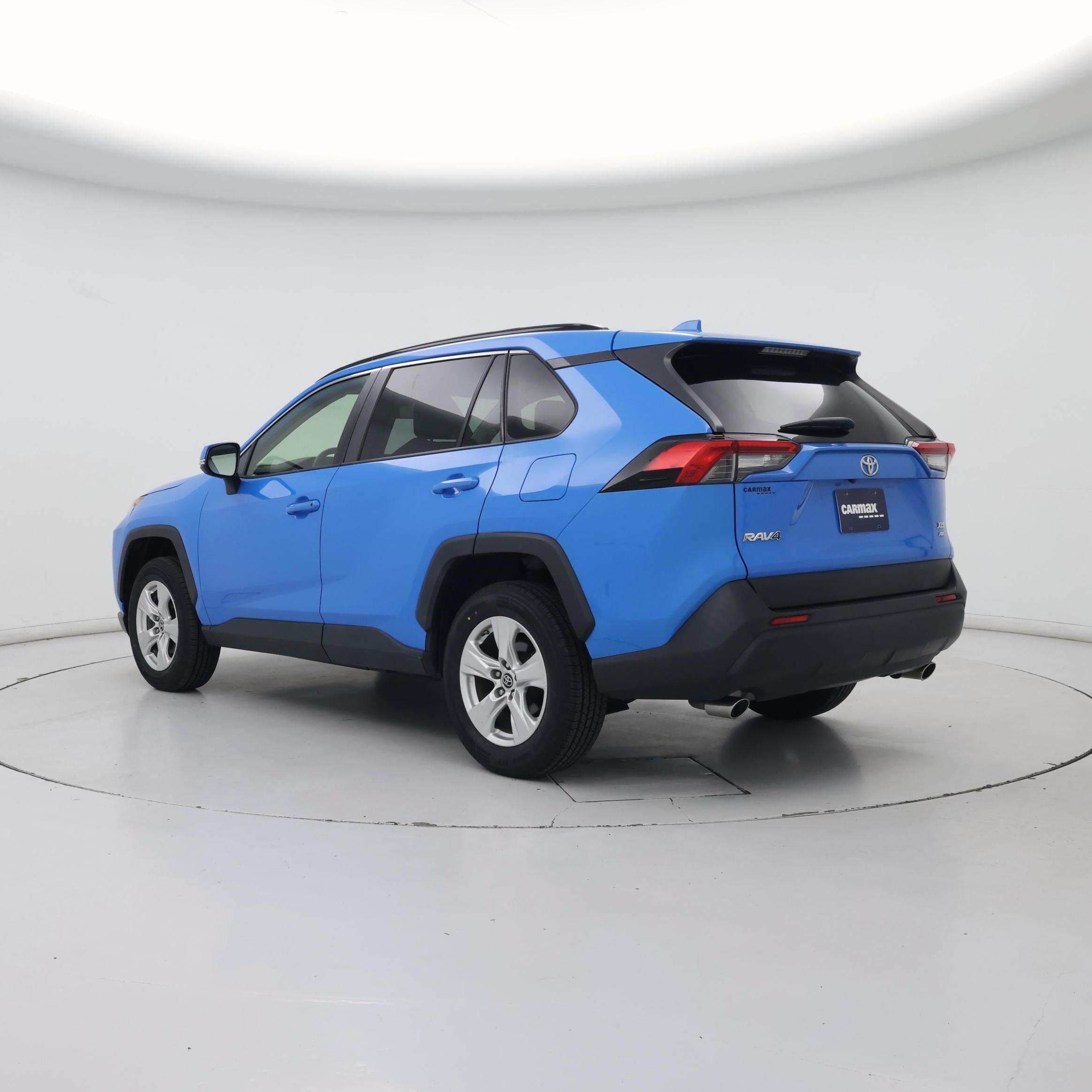 Thumbnail: 2019 Toyota RAV4 - 2