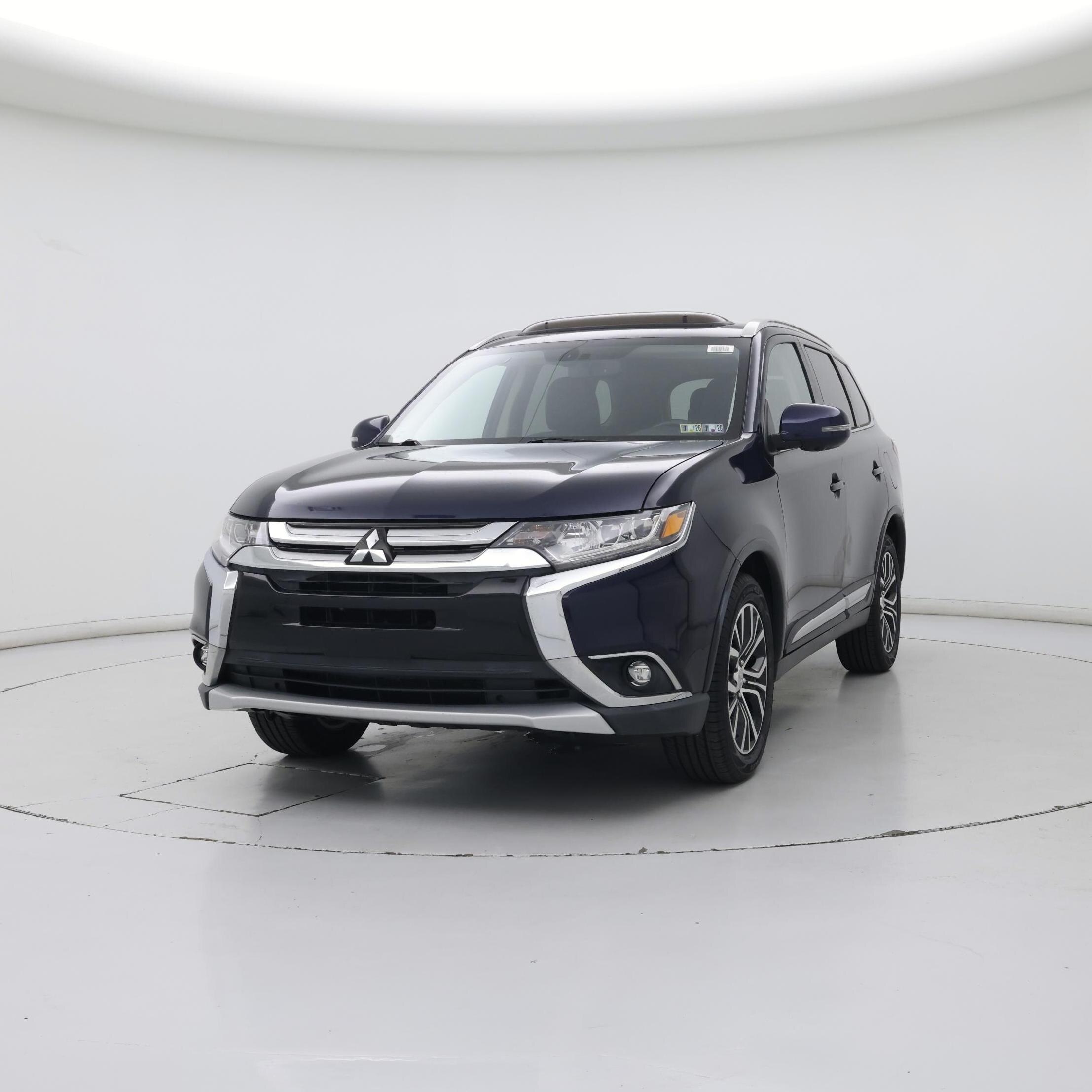 Thumbnail: 2018 Mitsubishi Outlander - 4