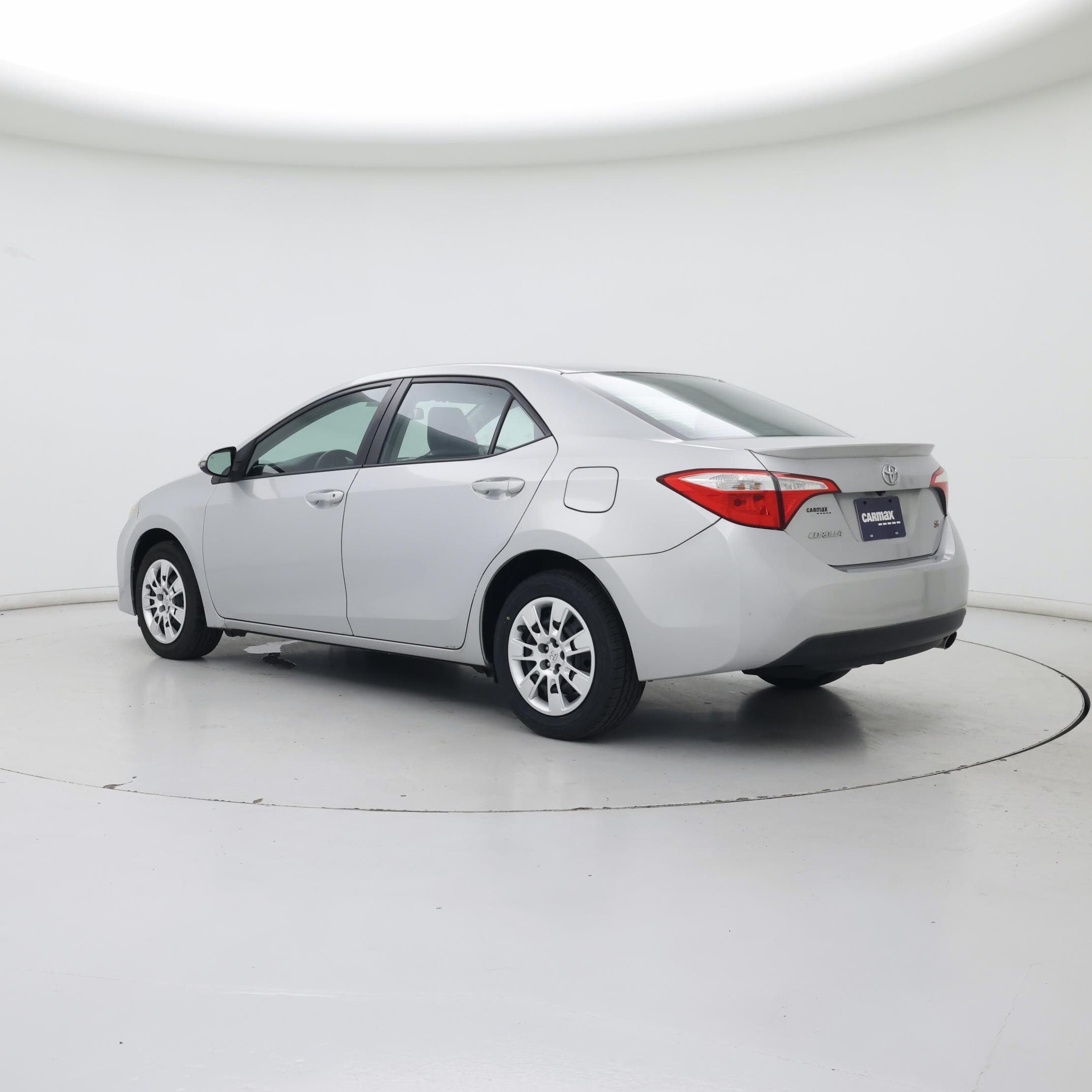 Thumbnail: 2015 Toyota Corolla - 2