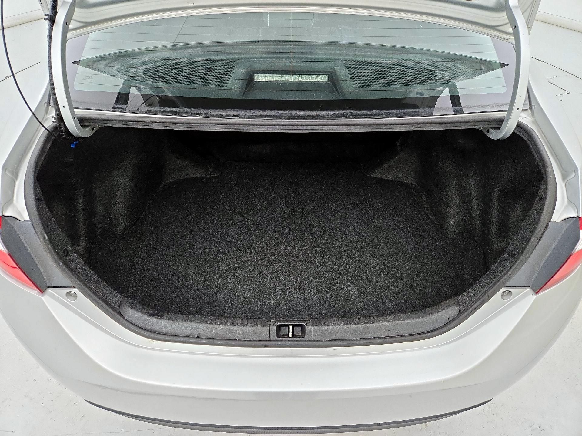 Thumbnail: 2015 Toyota Corolla - 20