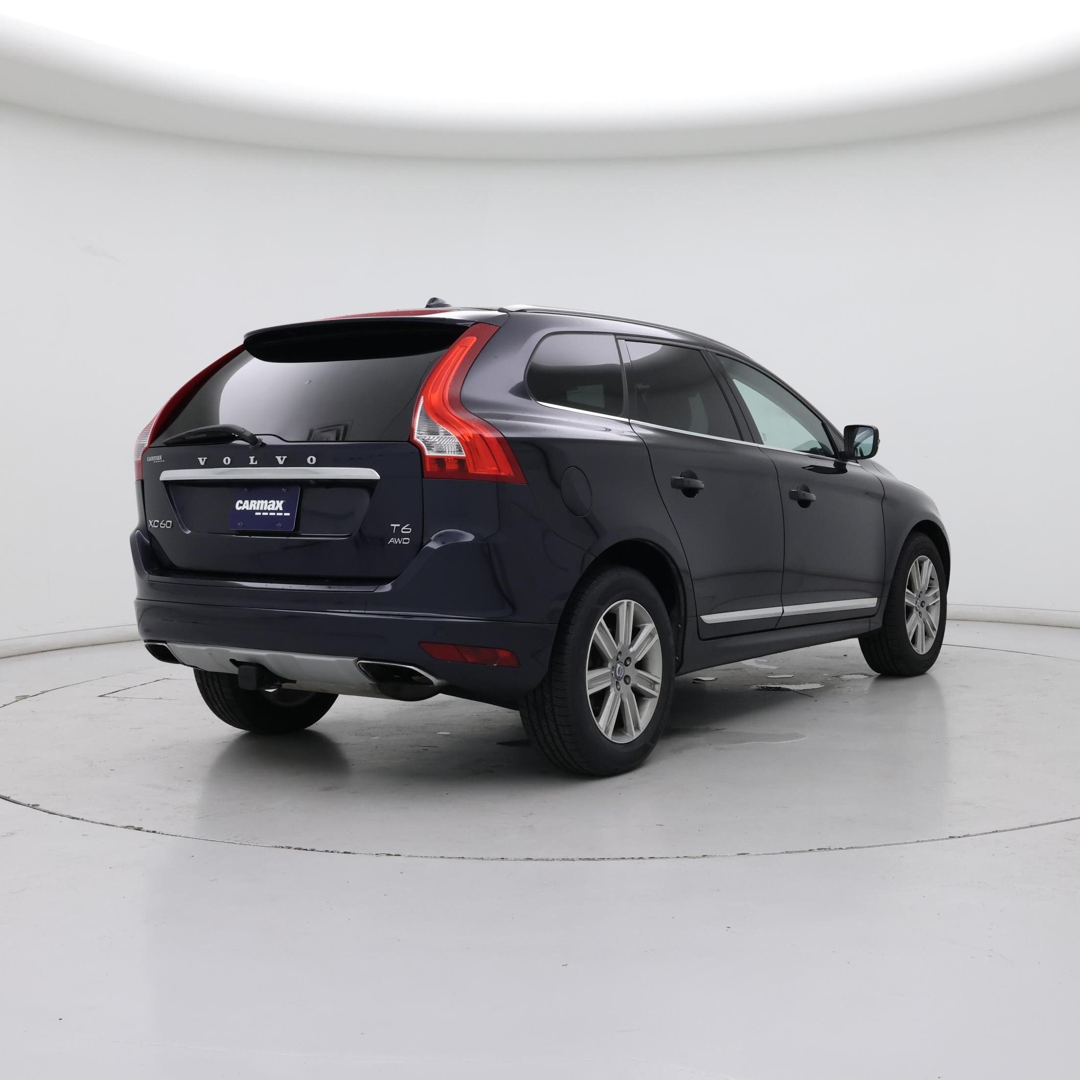Thumbnail: 2016 Volvo XC60 - 8