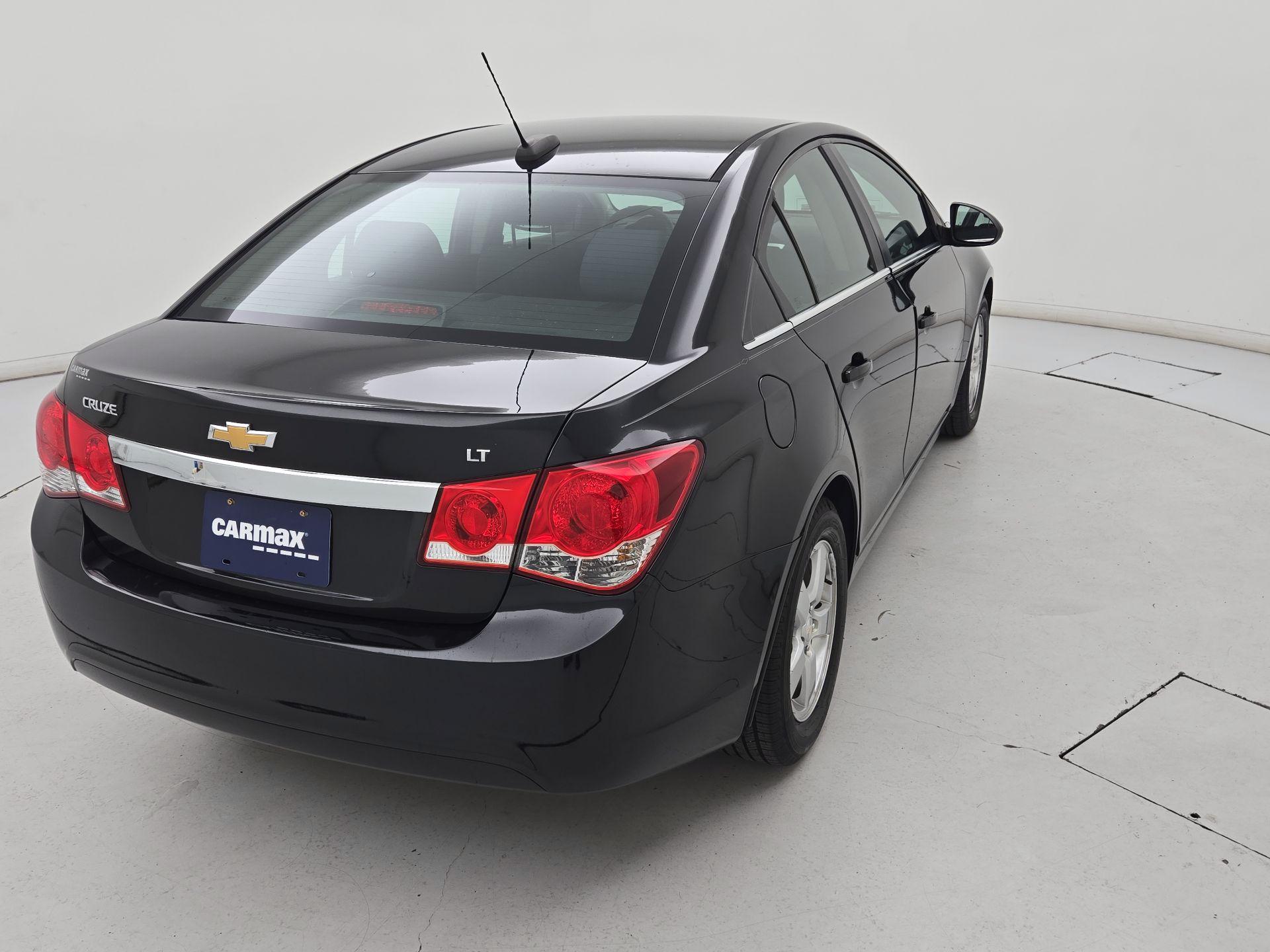 Thumbnail: 2016 Chevrolet Cruze - 5