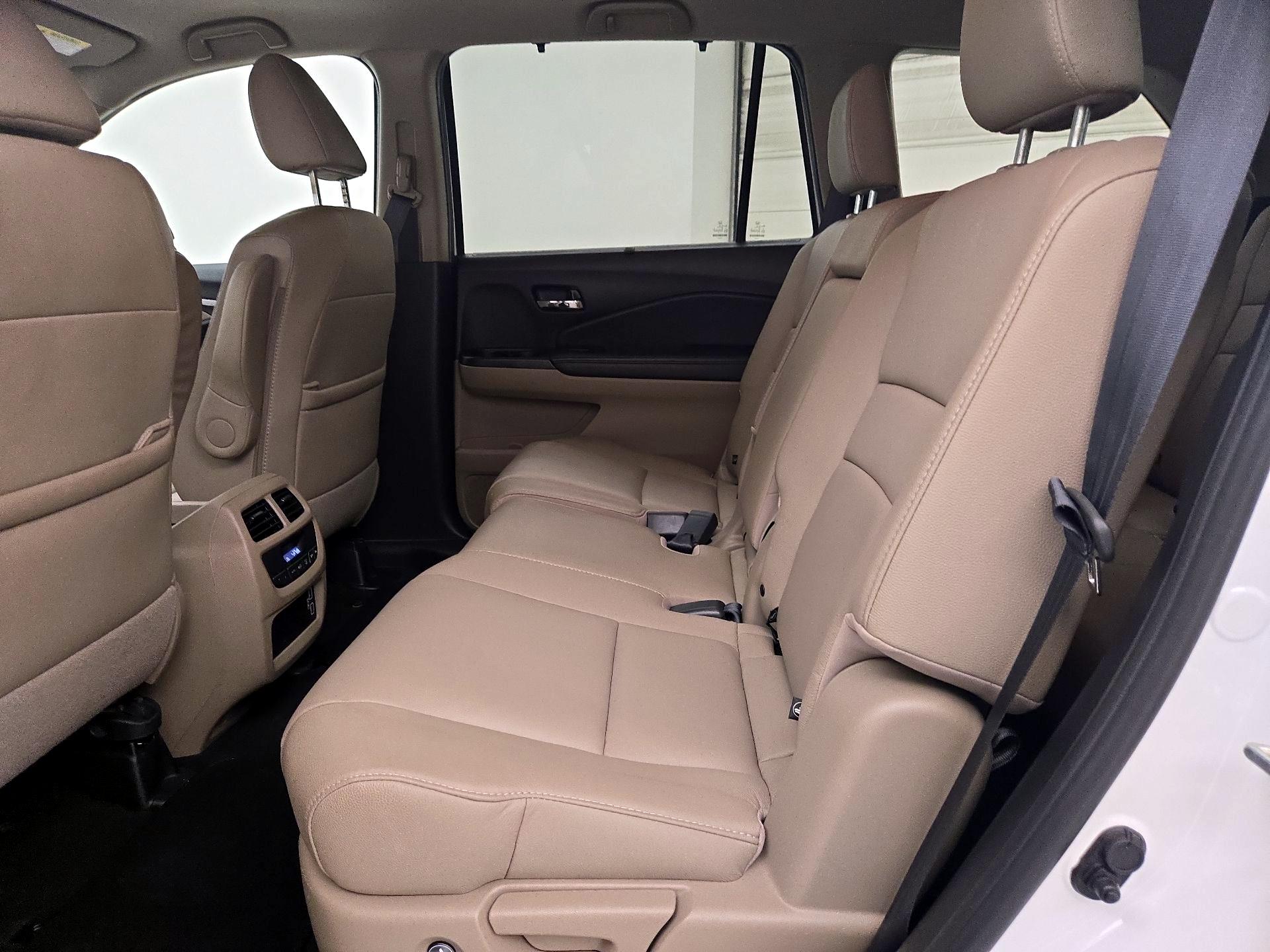 Thumbnail: 2021 Honda Pilot - 20
