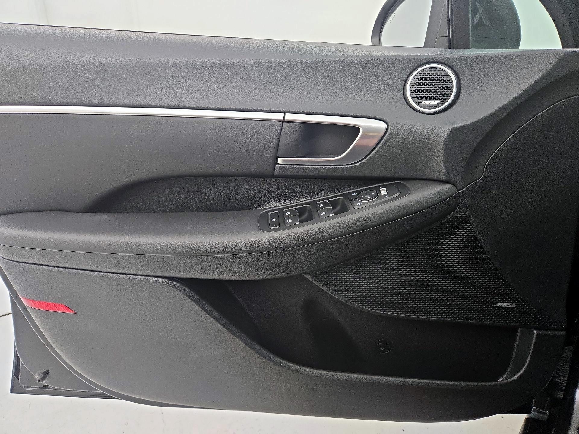 Thumbnail: 2023 Hyundai Sonata - 12