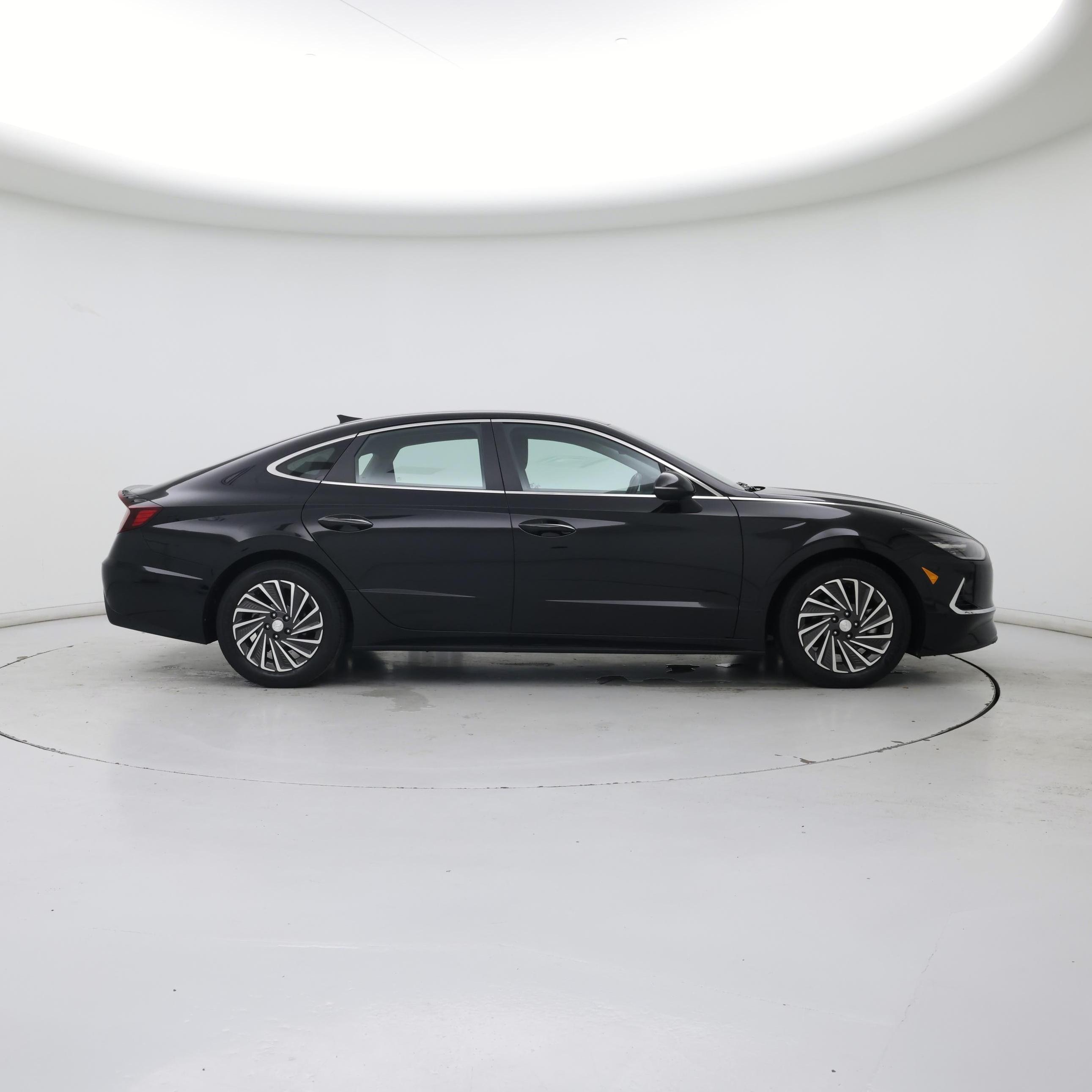 Thumbnail: 2023 Hyundai Sonata - 7