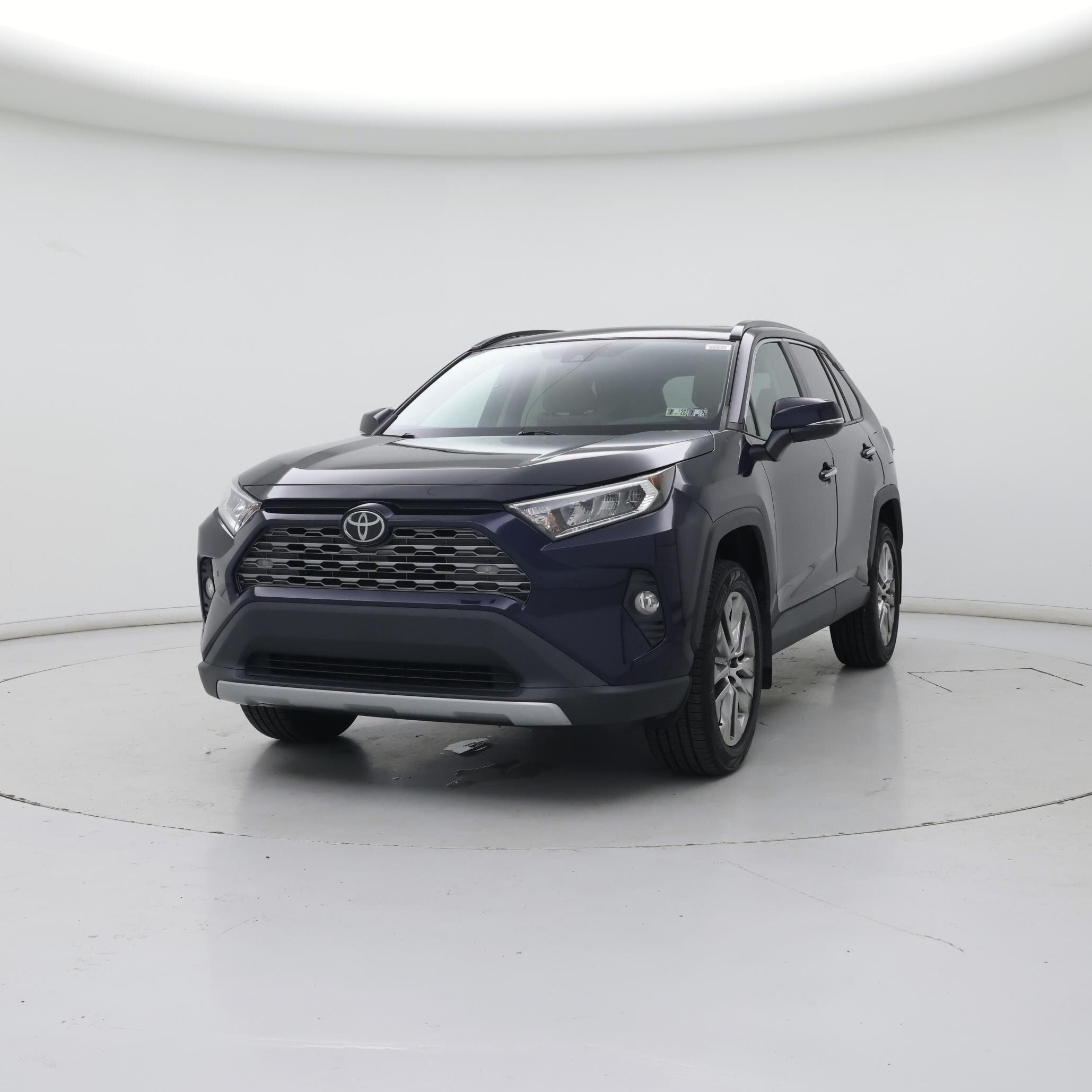 Thumbnail: 2020 Toyota RAV4 - 4