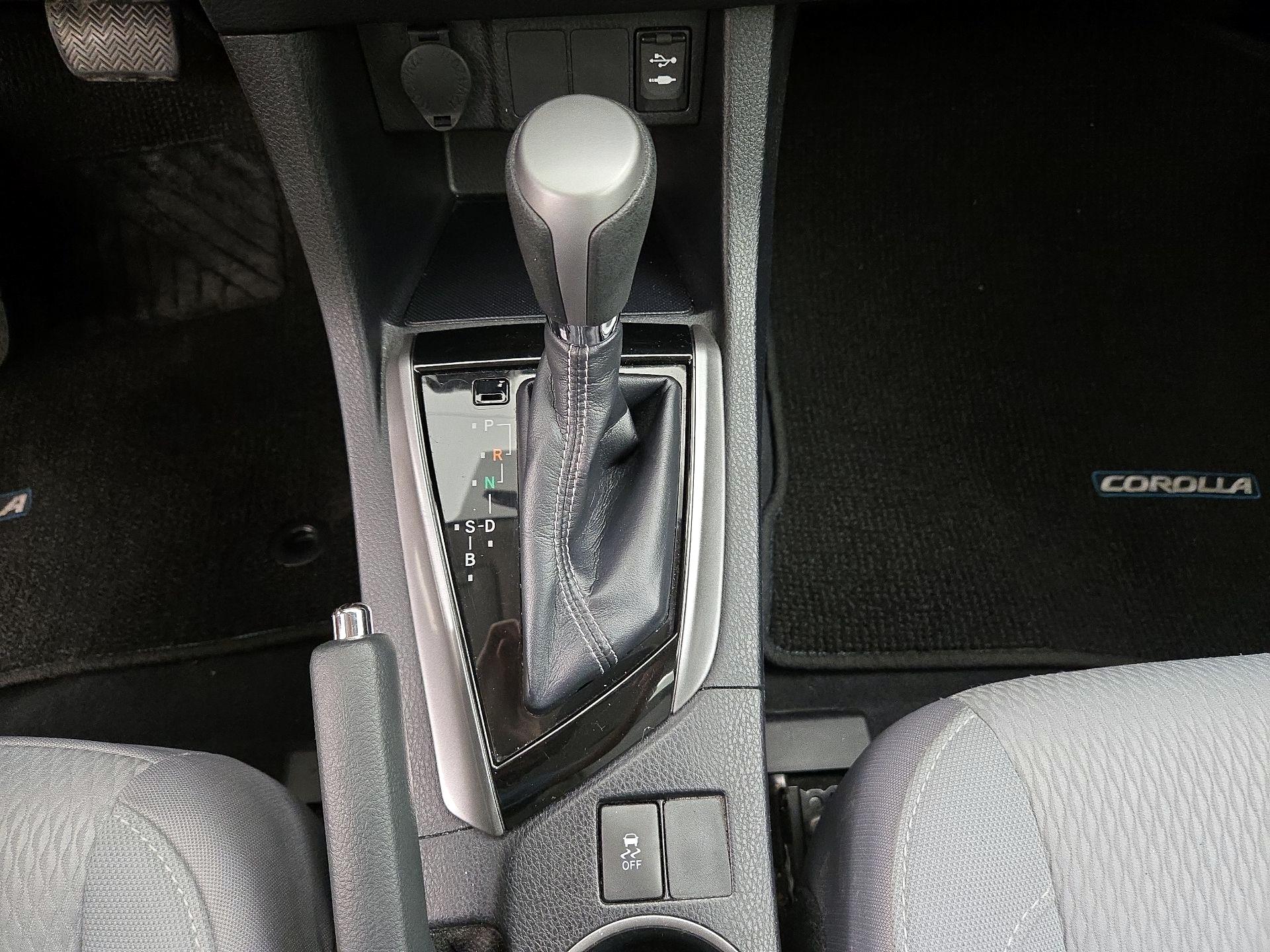 Thumbnail: 2014 Toyota Corolla - 17