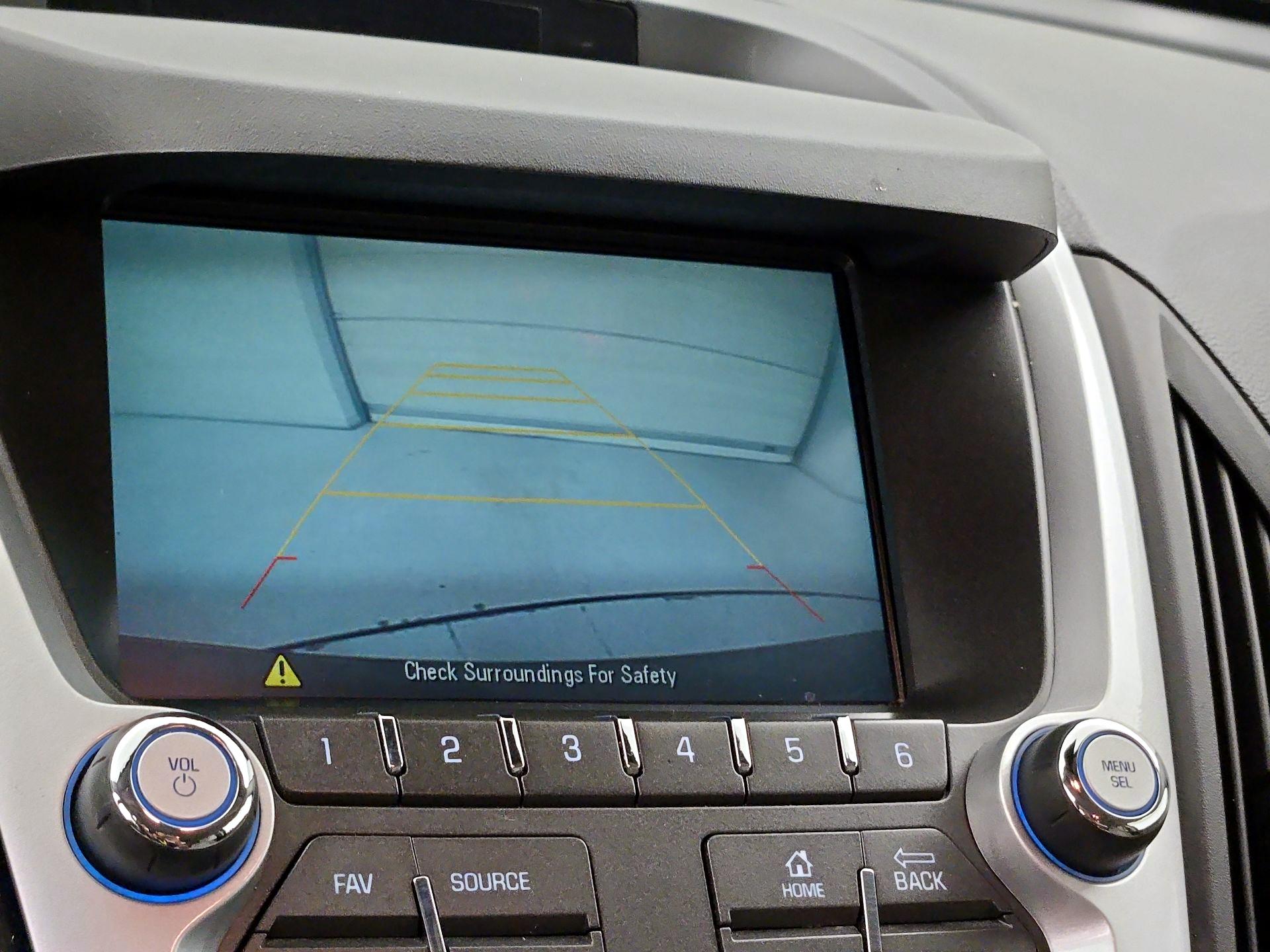 Thumbnail: 2015 Chevrolet Equinox - 14
