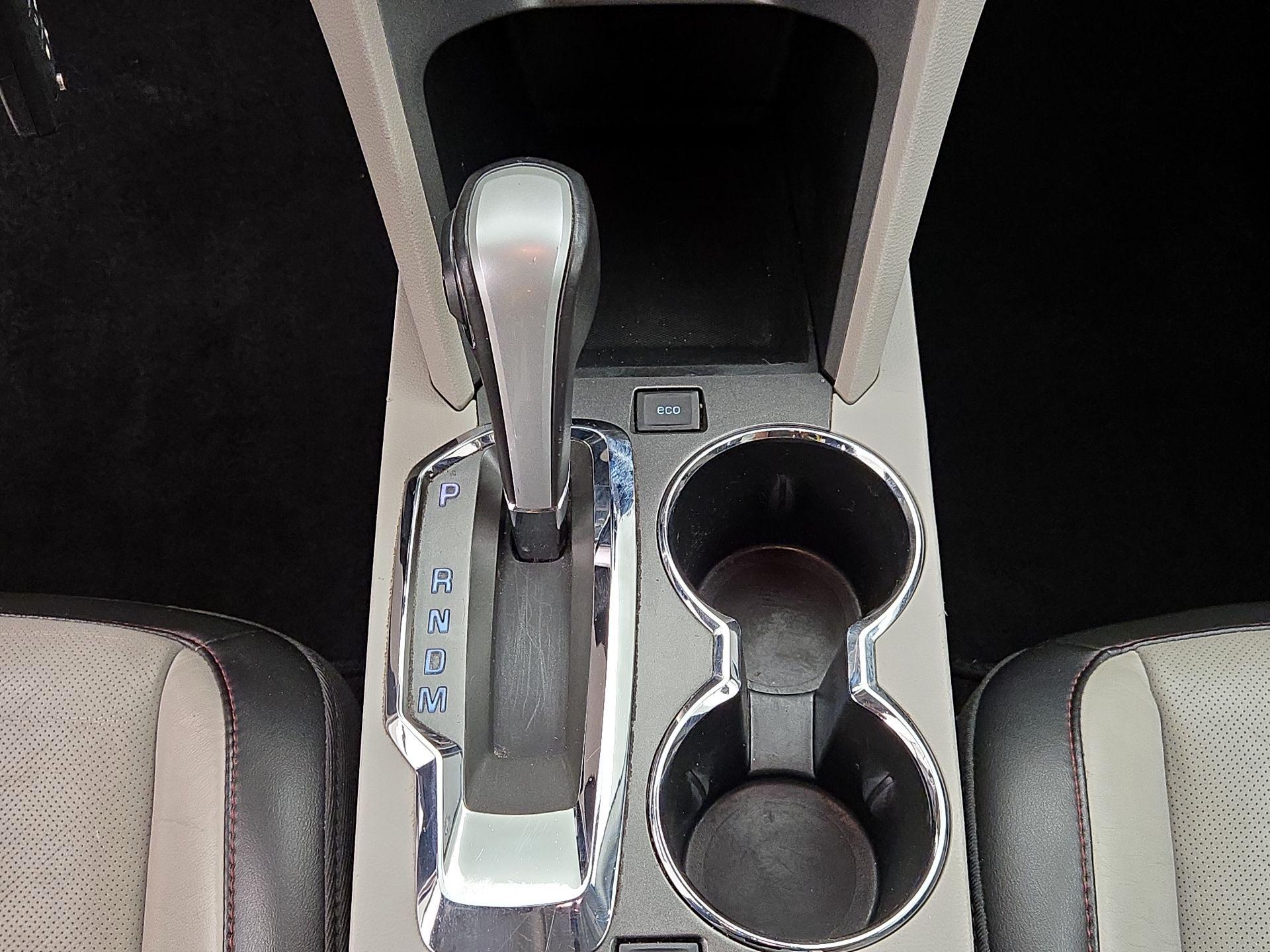 Thumbnail: 2015 Chevrolet Equinox - 17