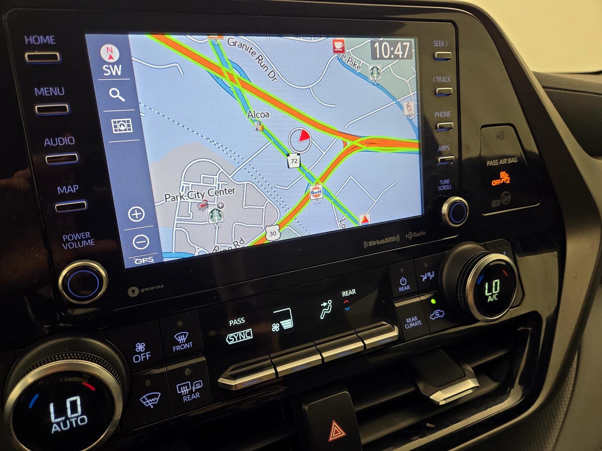 Thumbnail: 2020 Toyota Highlander - 14