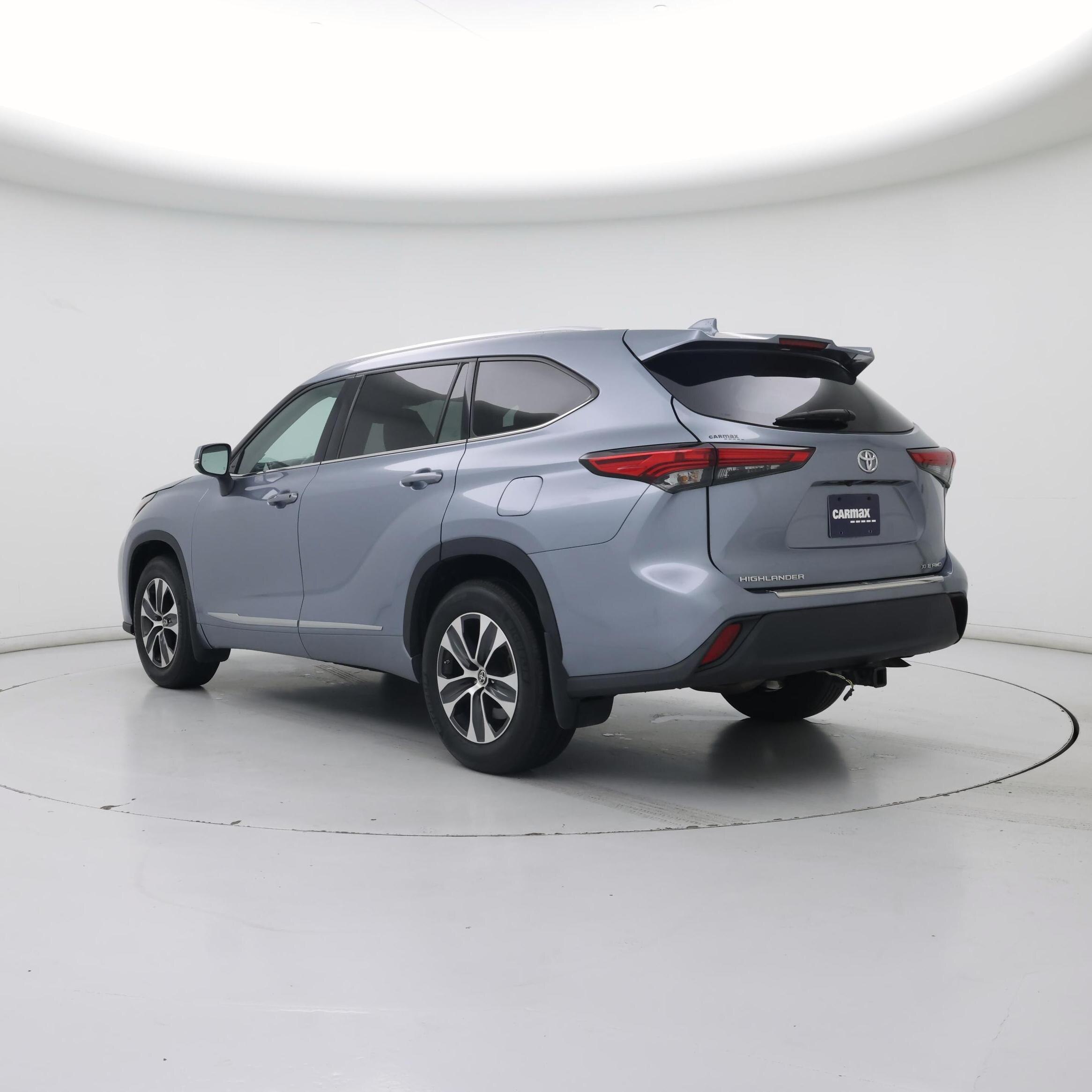 Thumbnail: 2020 Toyota Highlander - 2