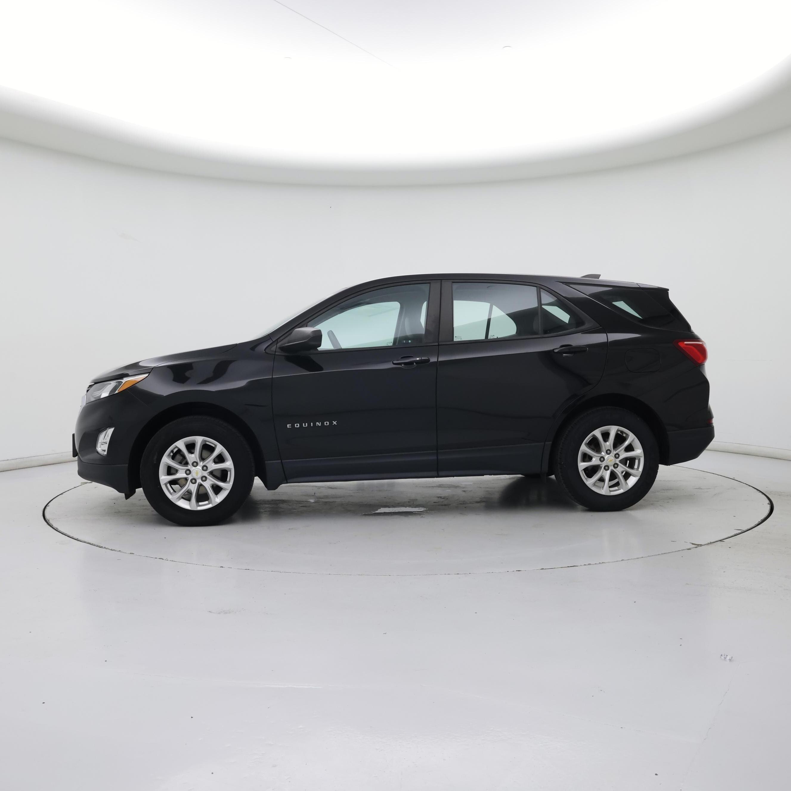 Thumbnail: 2020 Chevrolet Equinox - 3