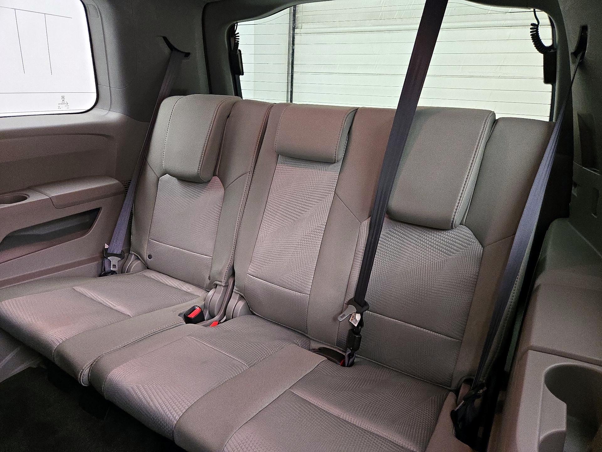 Thumbnail: 2015 Honda Pilot - 19
