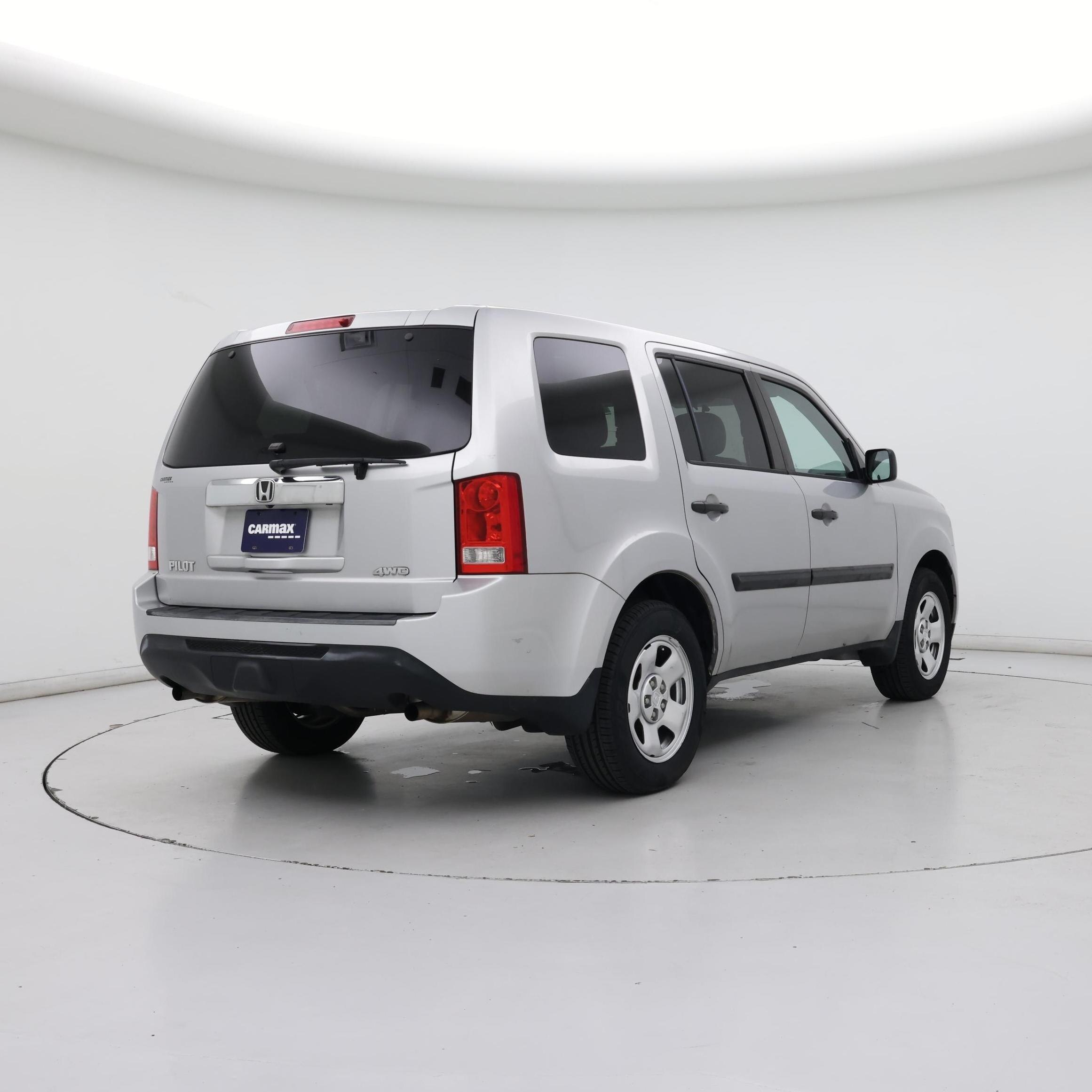 Thumbnail: 2015 Honda Pilot - 8