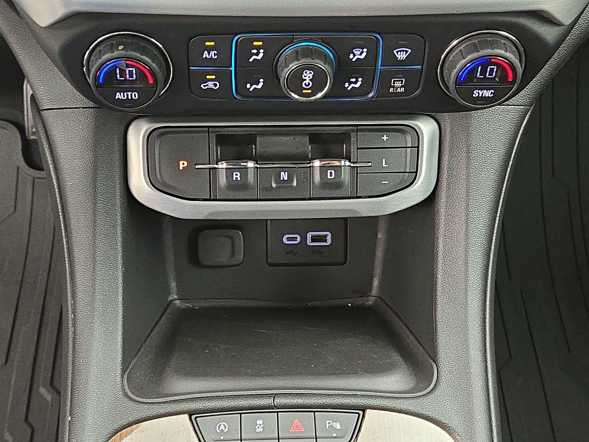 Thumbnail: 2020 GMC Acadia - 16