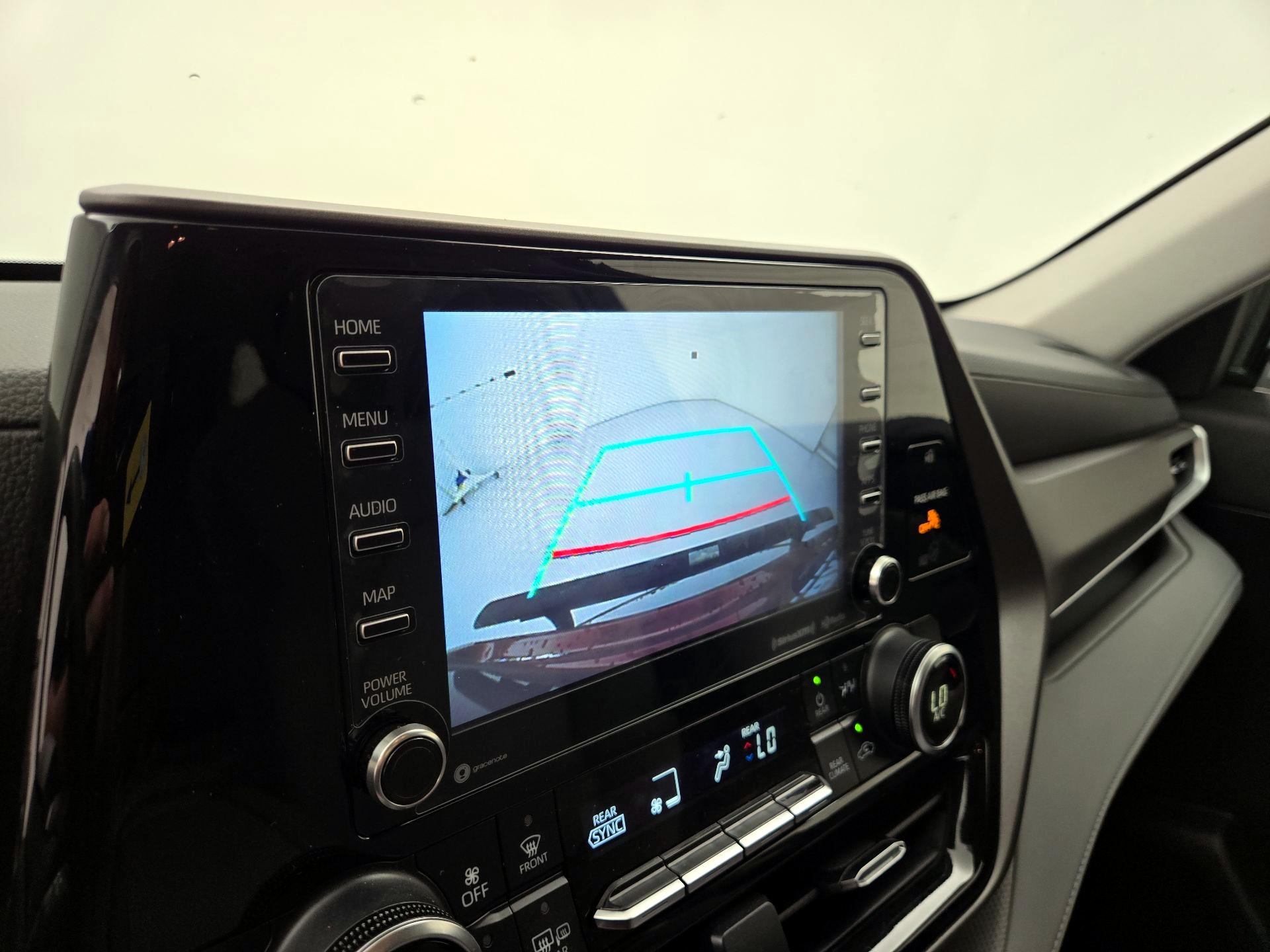 Thumbnail: 2022 Toyota Highlander - 14
