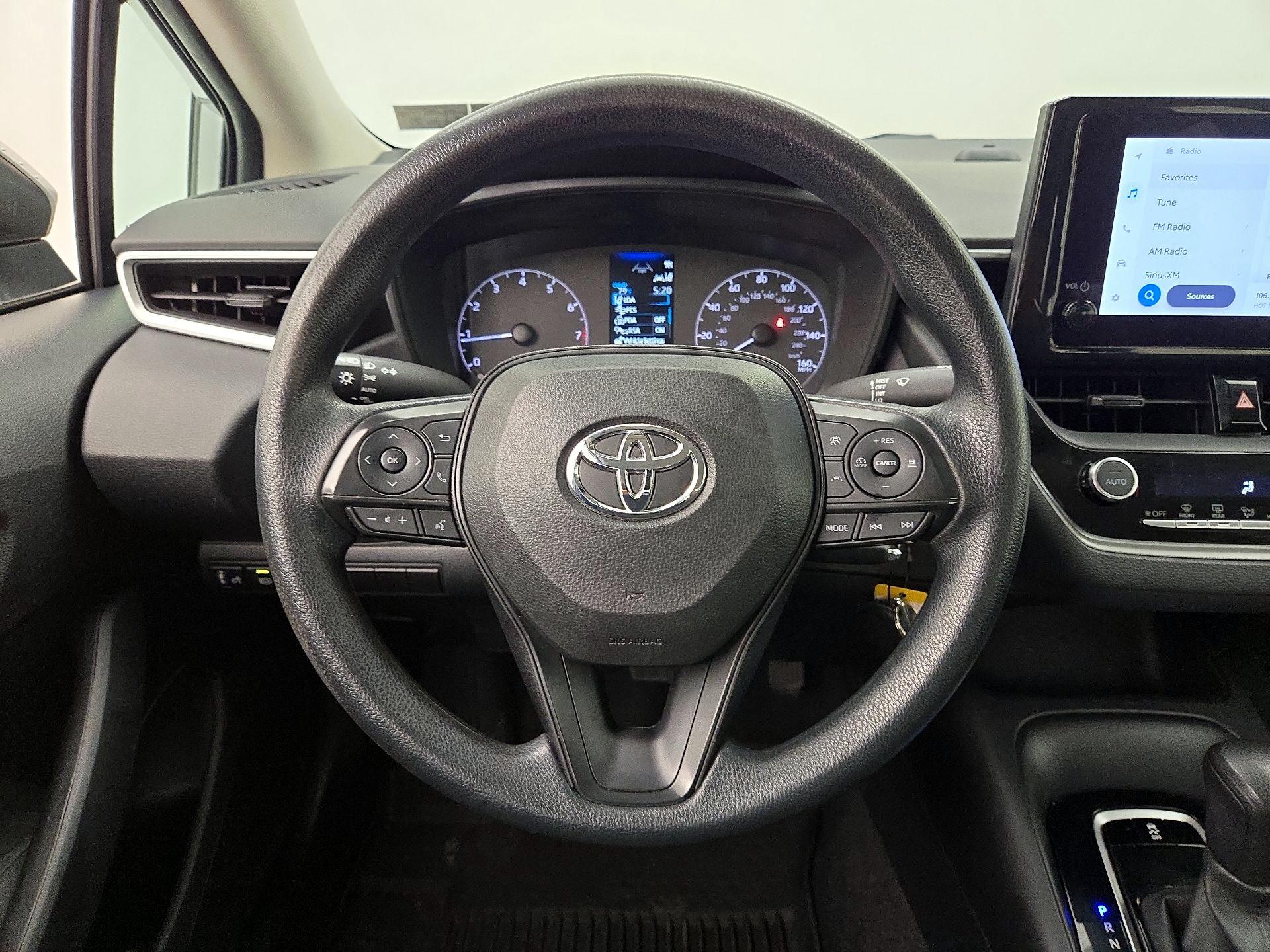 Thumbnail: 2023 Toyota Corolla - 10