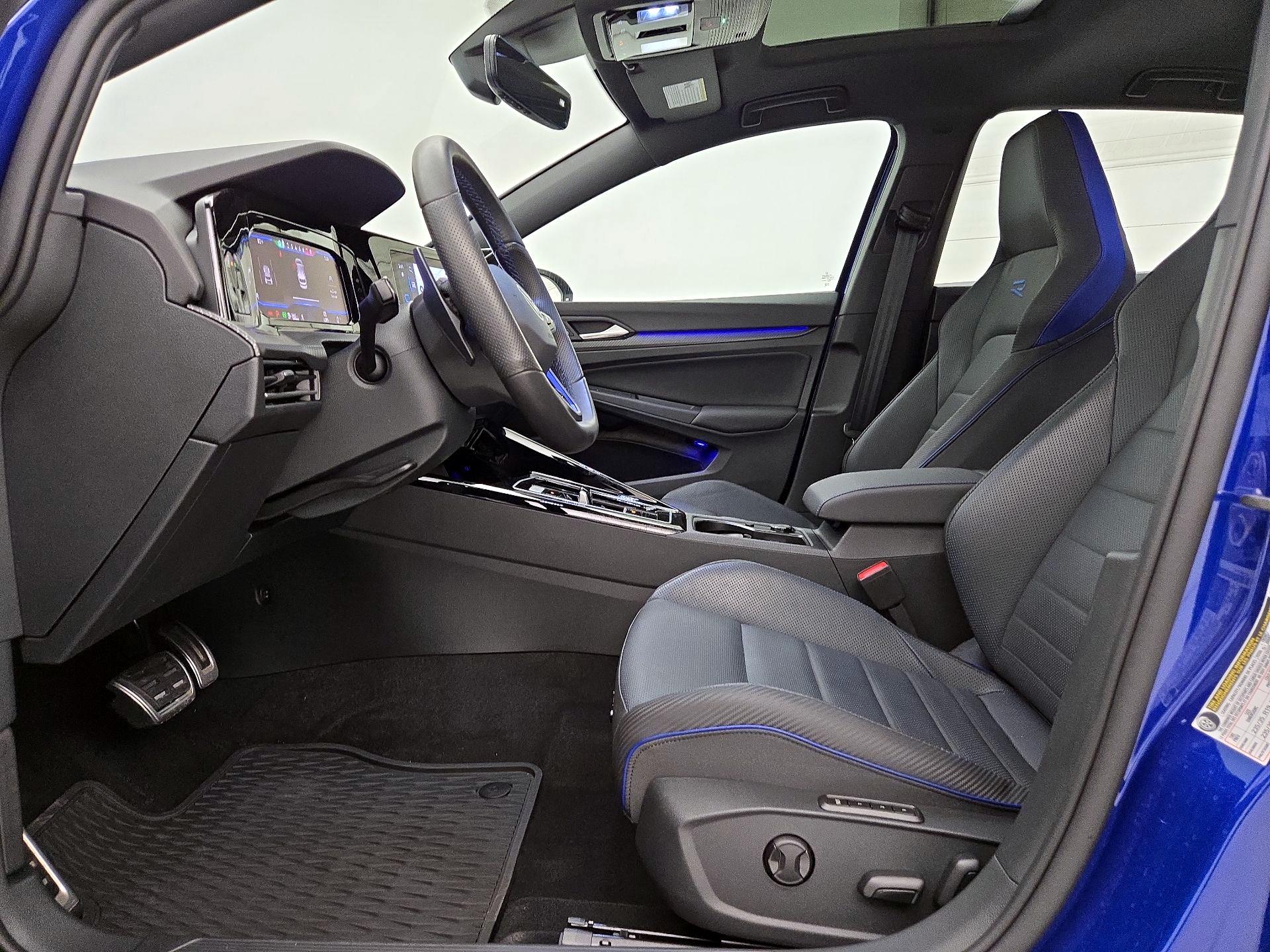Thumbnail: 2024 Volkswagen Golf - 11