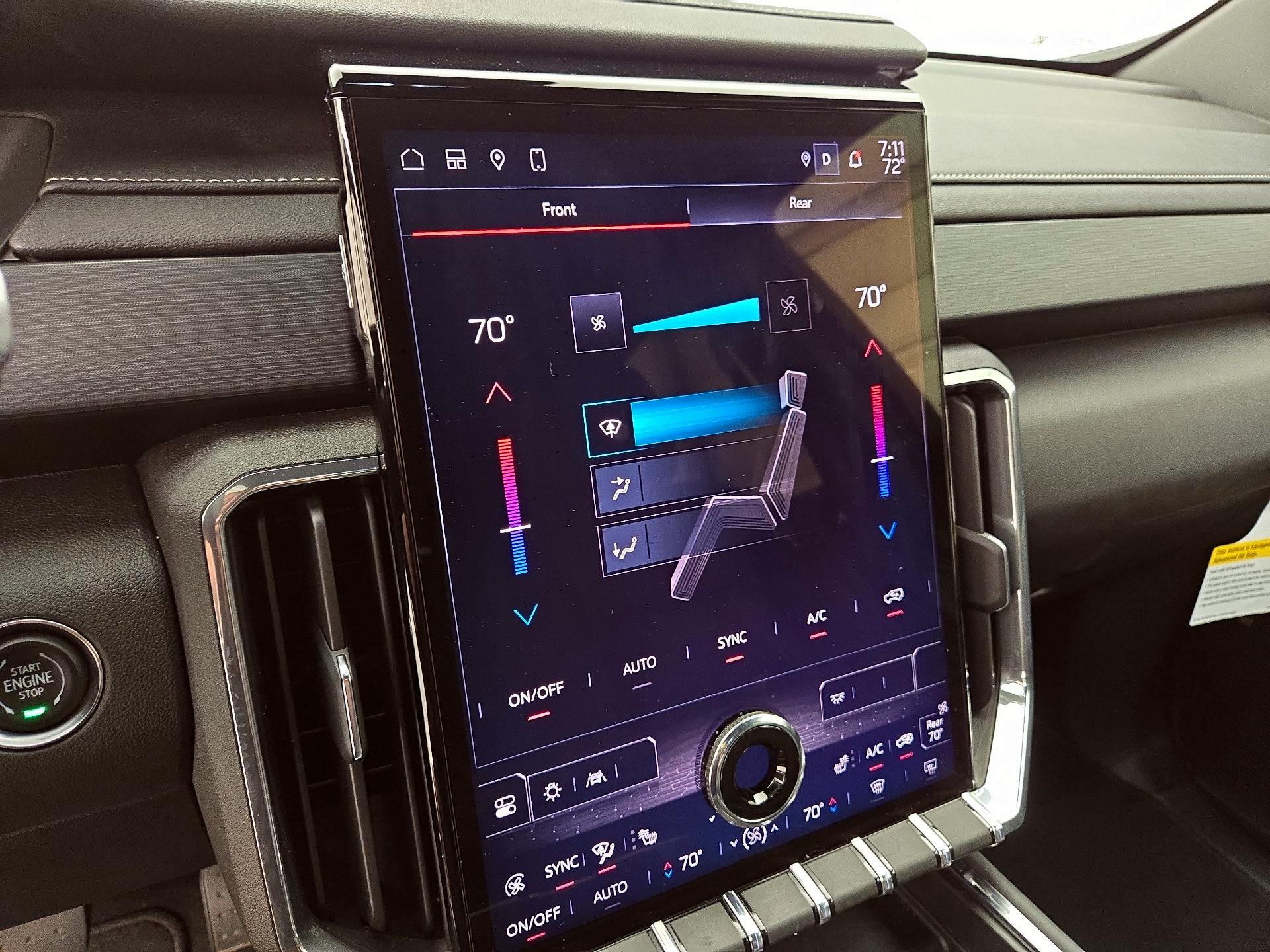 Thumbnail: 2024 GMC Acadia - 17
