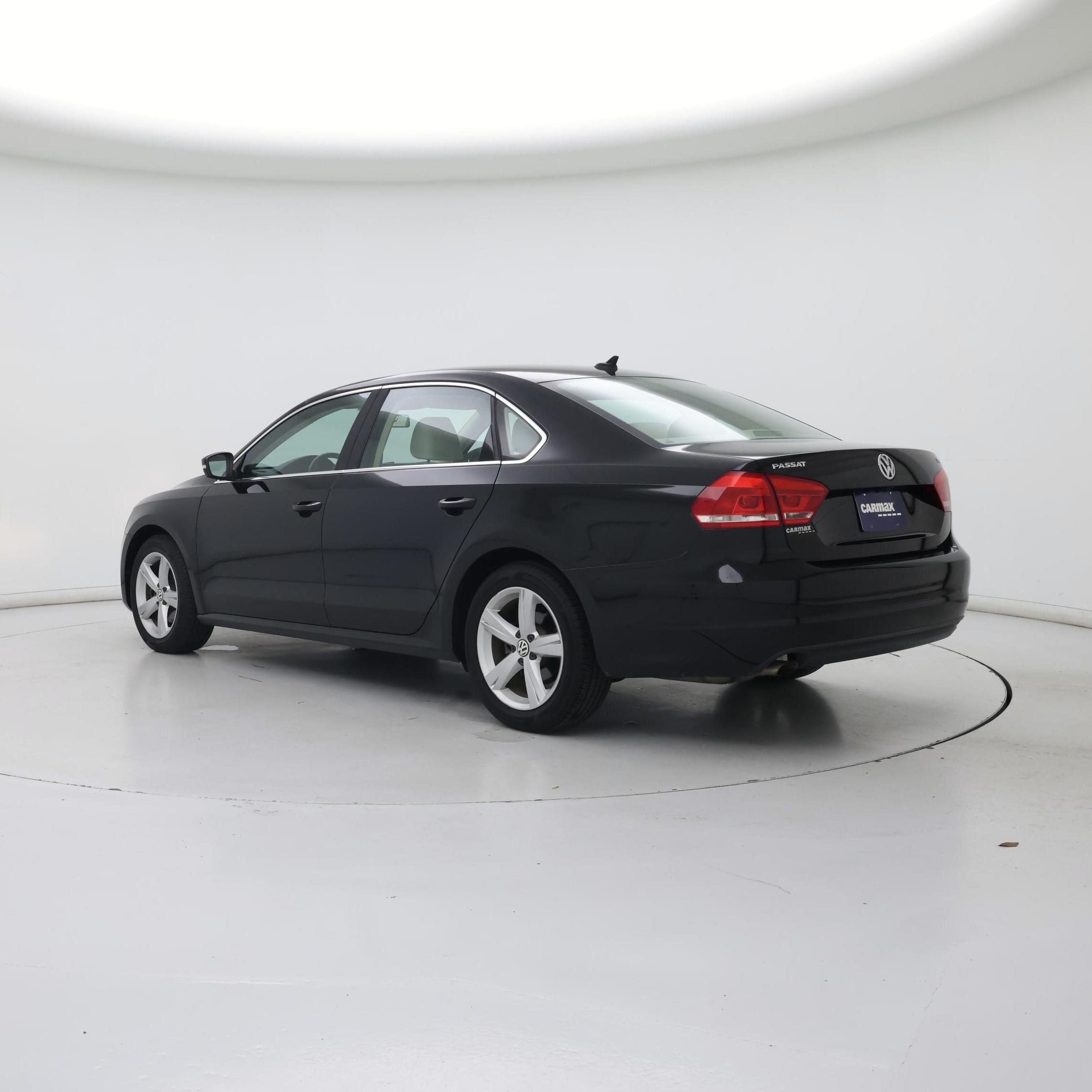 Thumbnail: 2015 Volkswagen Passat - 2