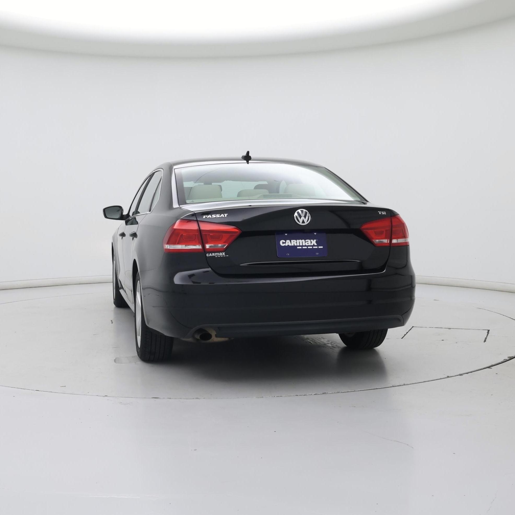 Thumbnail: 2015 Volkswagen Passat - 6