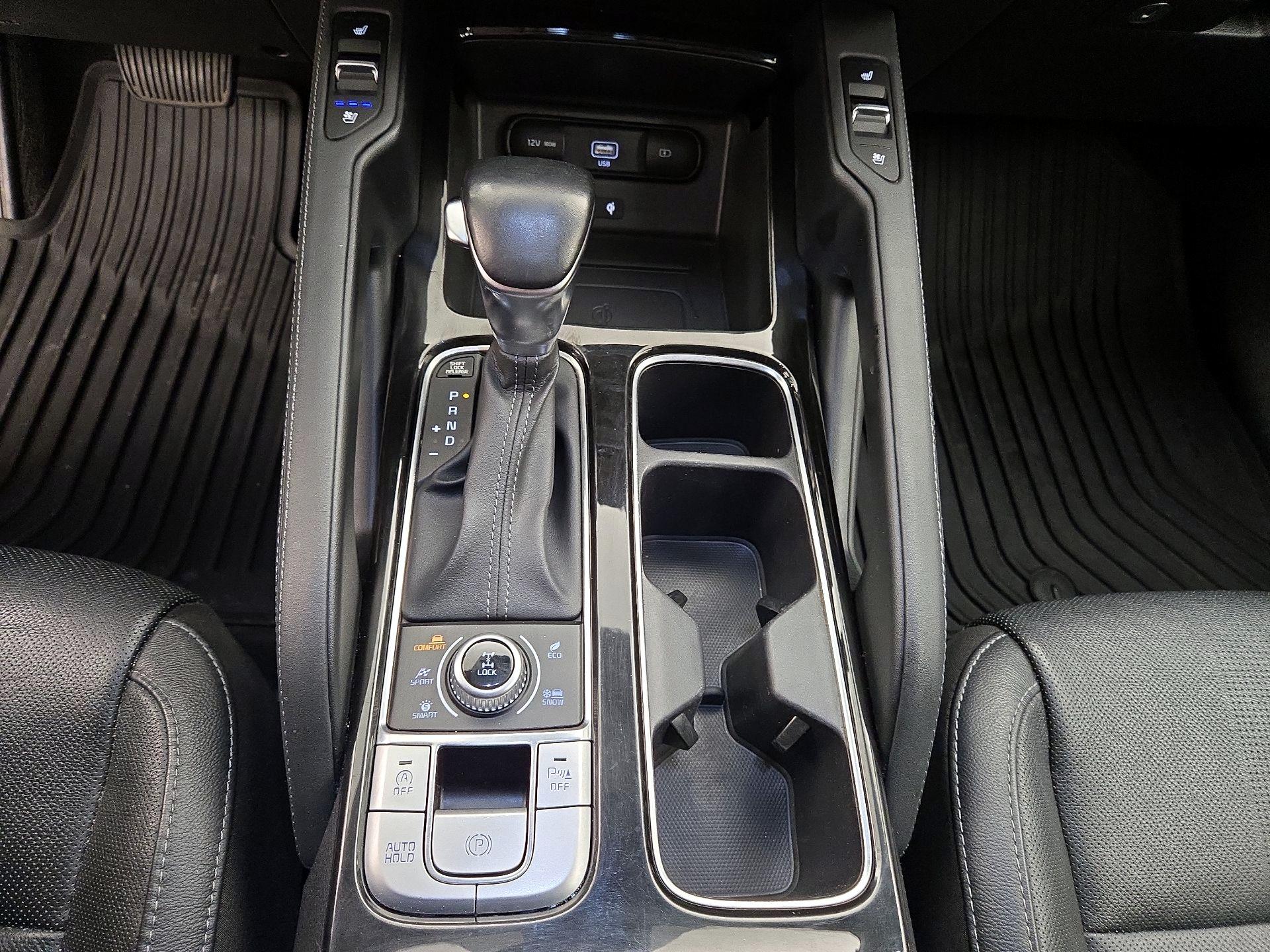 Thumbnail: 2020 Kia Telluride - 18
