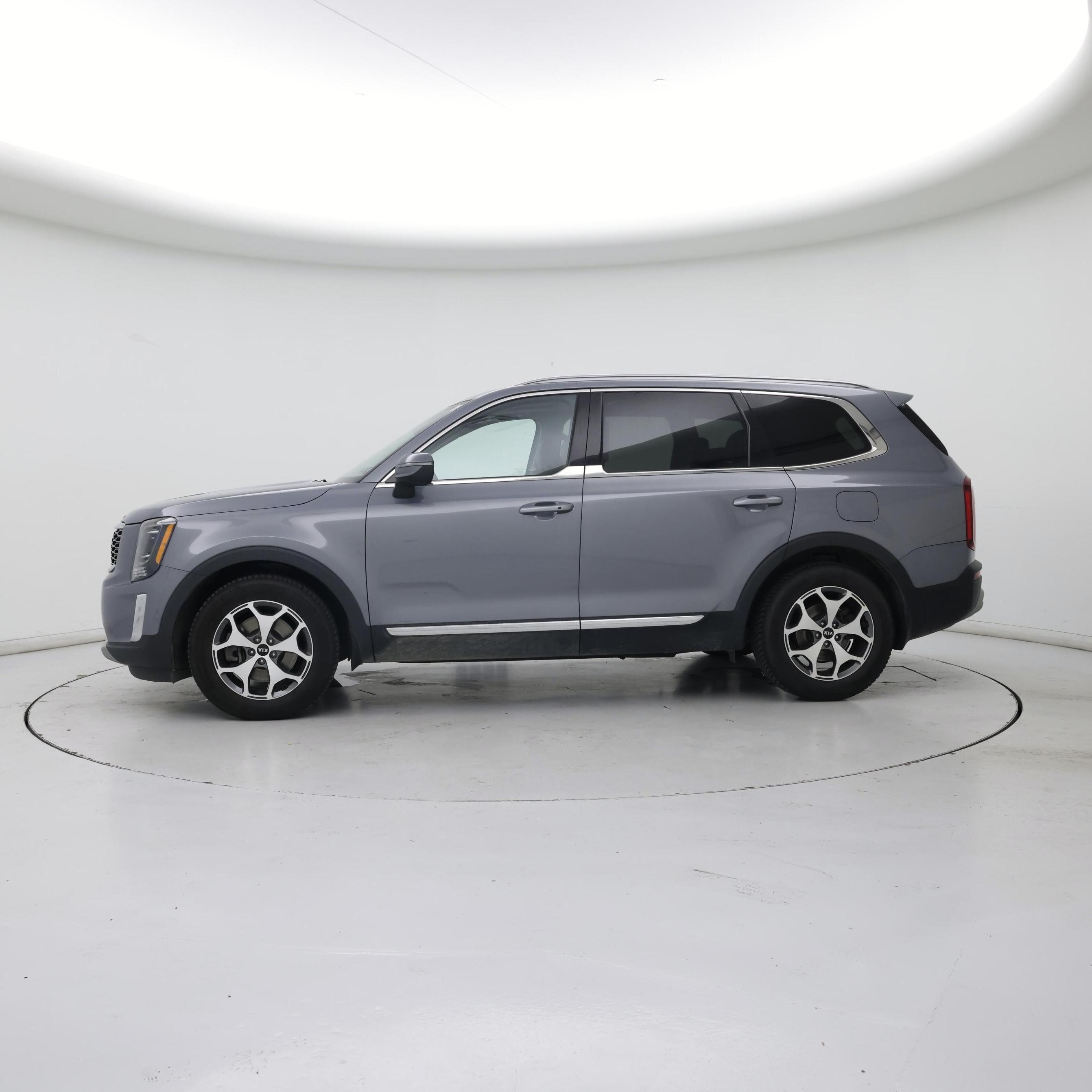 Thumbnail: 2020 Kia Telluride - 3