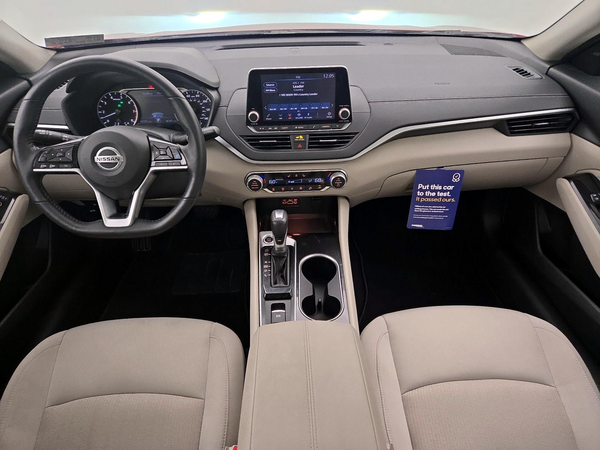 Thumbnail: 2020 Nissan Altima - 9