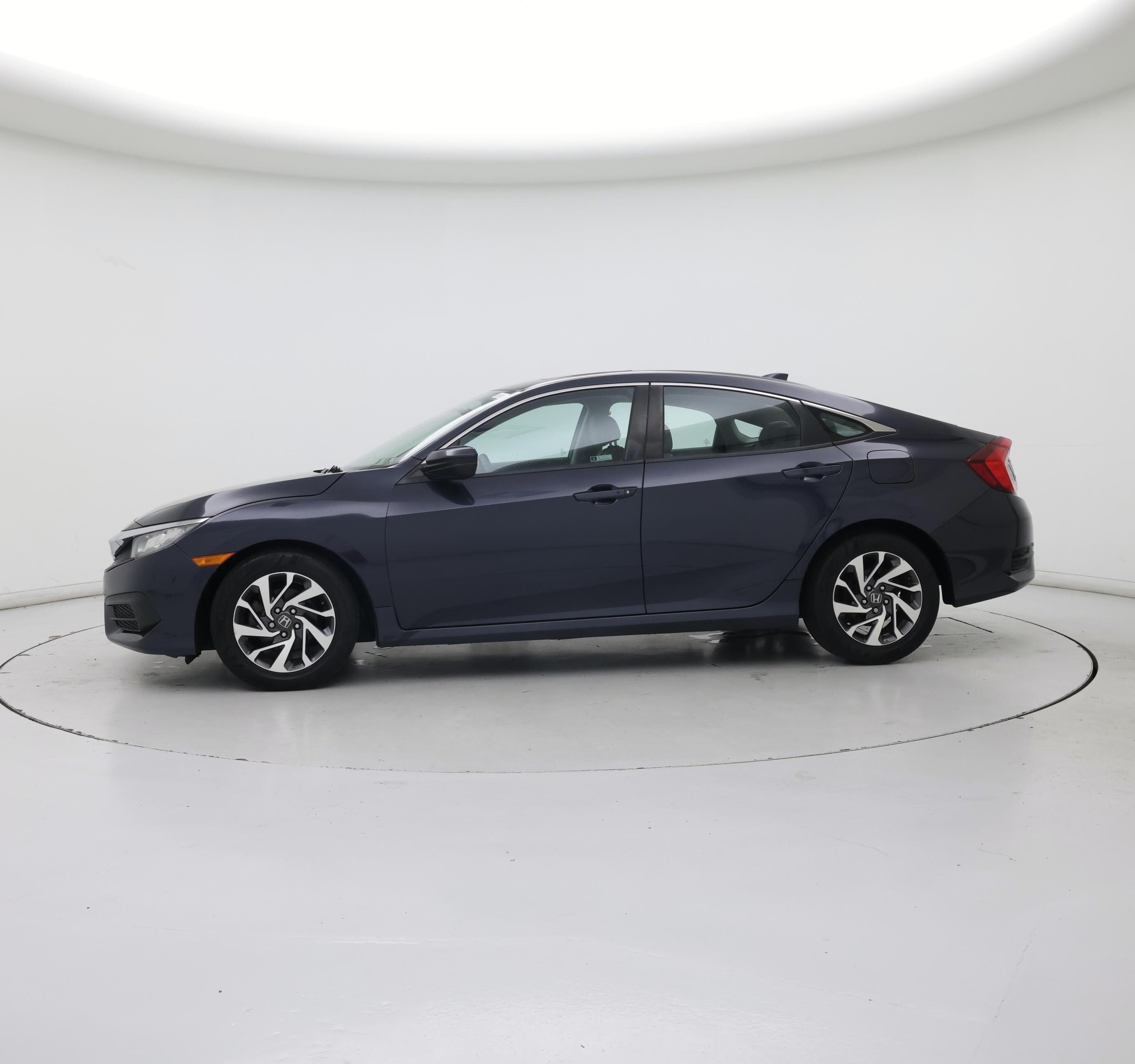 Thumbnail: 2018 Honda Civic - 3