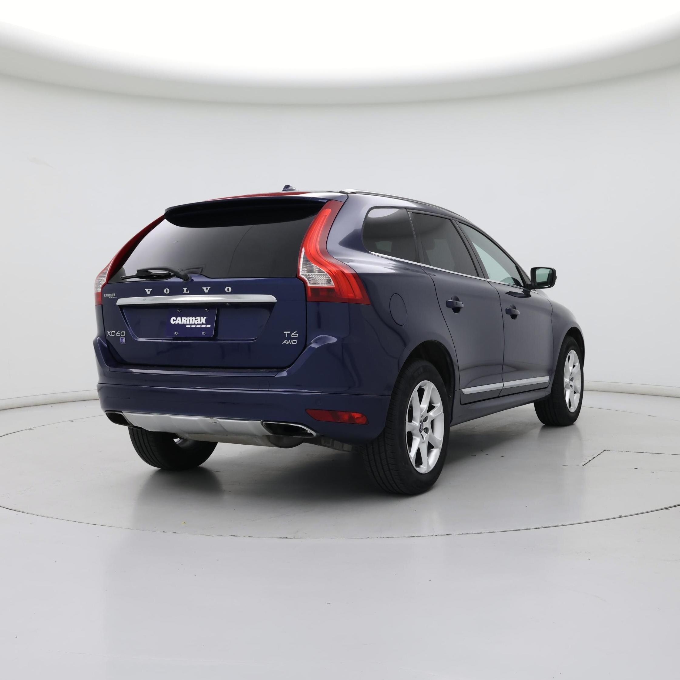 Thumbnail: 2015 Volvo XC60 - 8