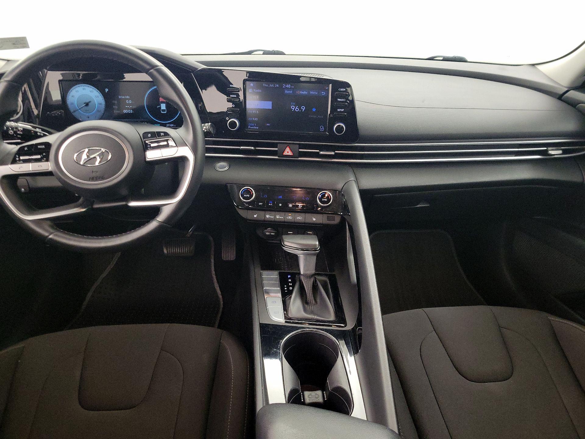 Thumbnail: 2021 Hyundai Elantra - 9