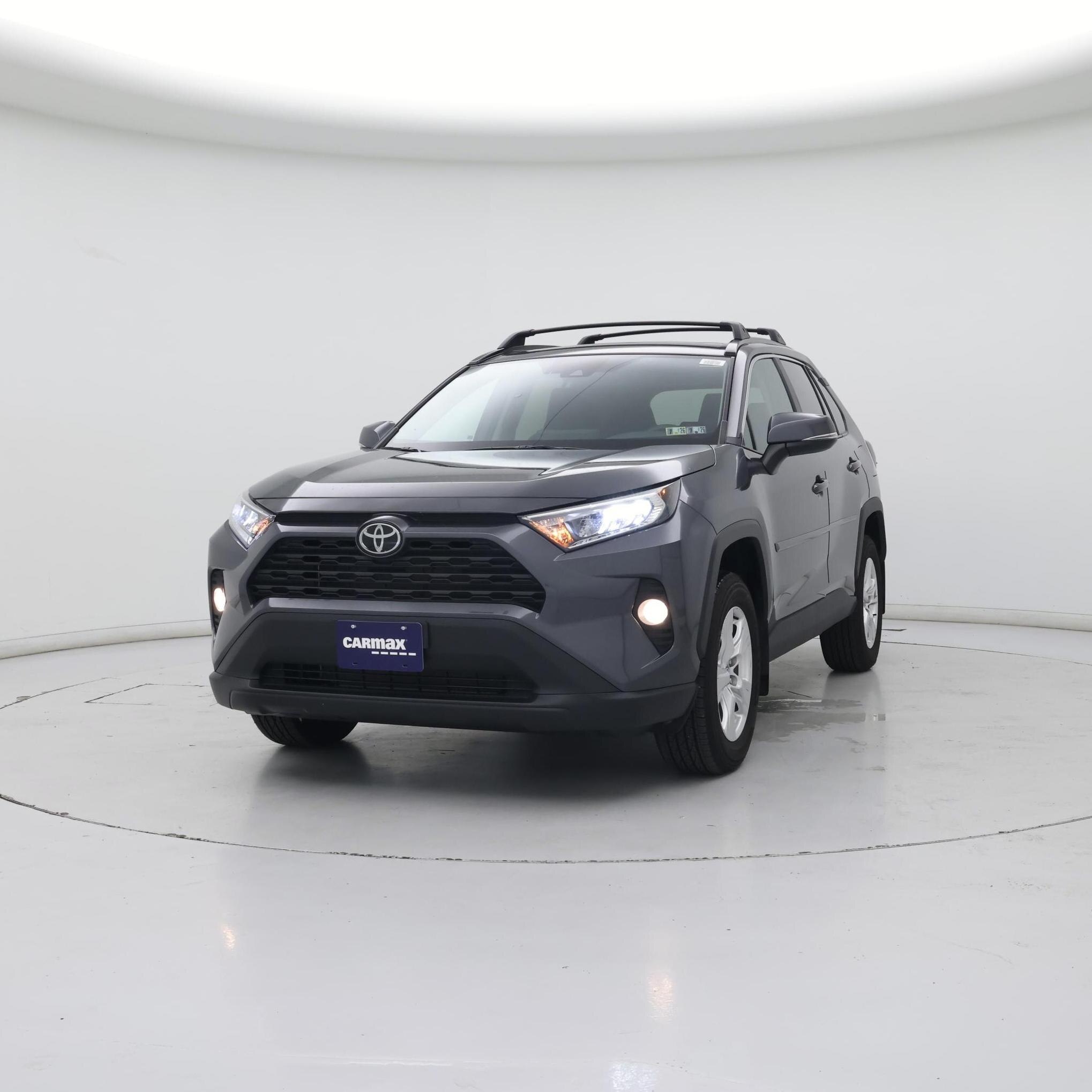 Thumbnail: 2021 Toyota RAV4 - 4