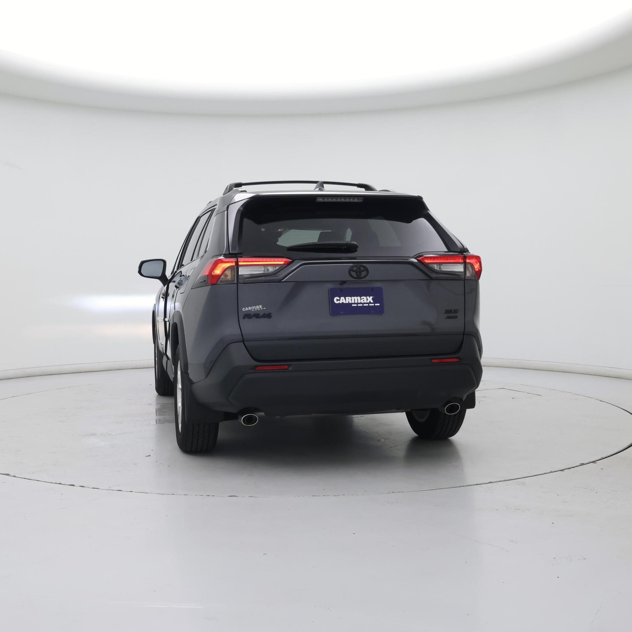 Thumbnail: 2021 Toyota RAV4 - 6