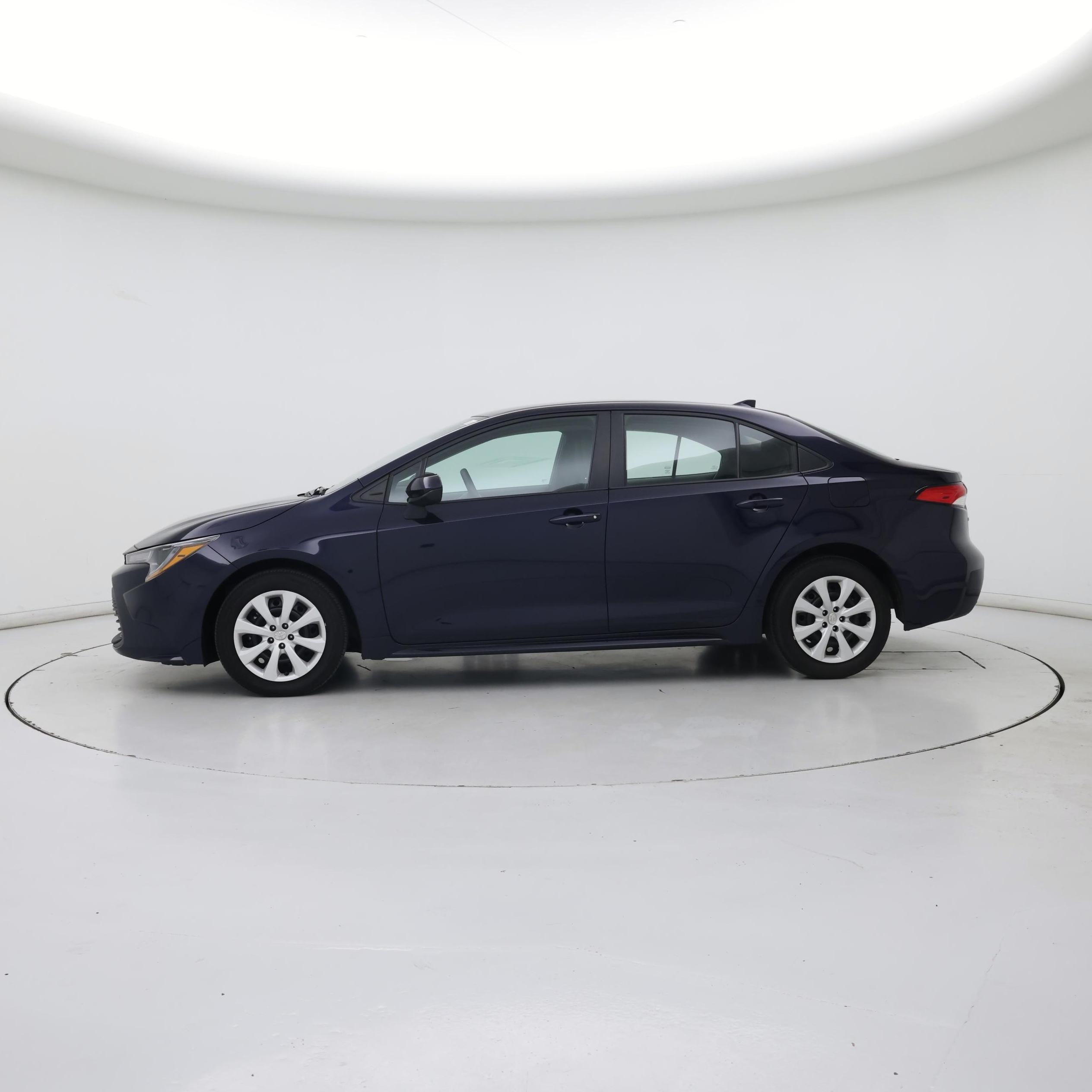 Thumbnail: 2024 Toyota Corolla - 3