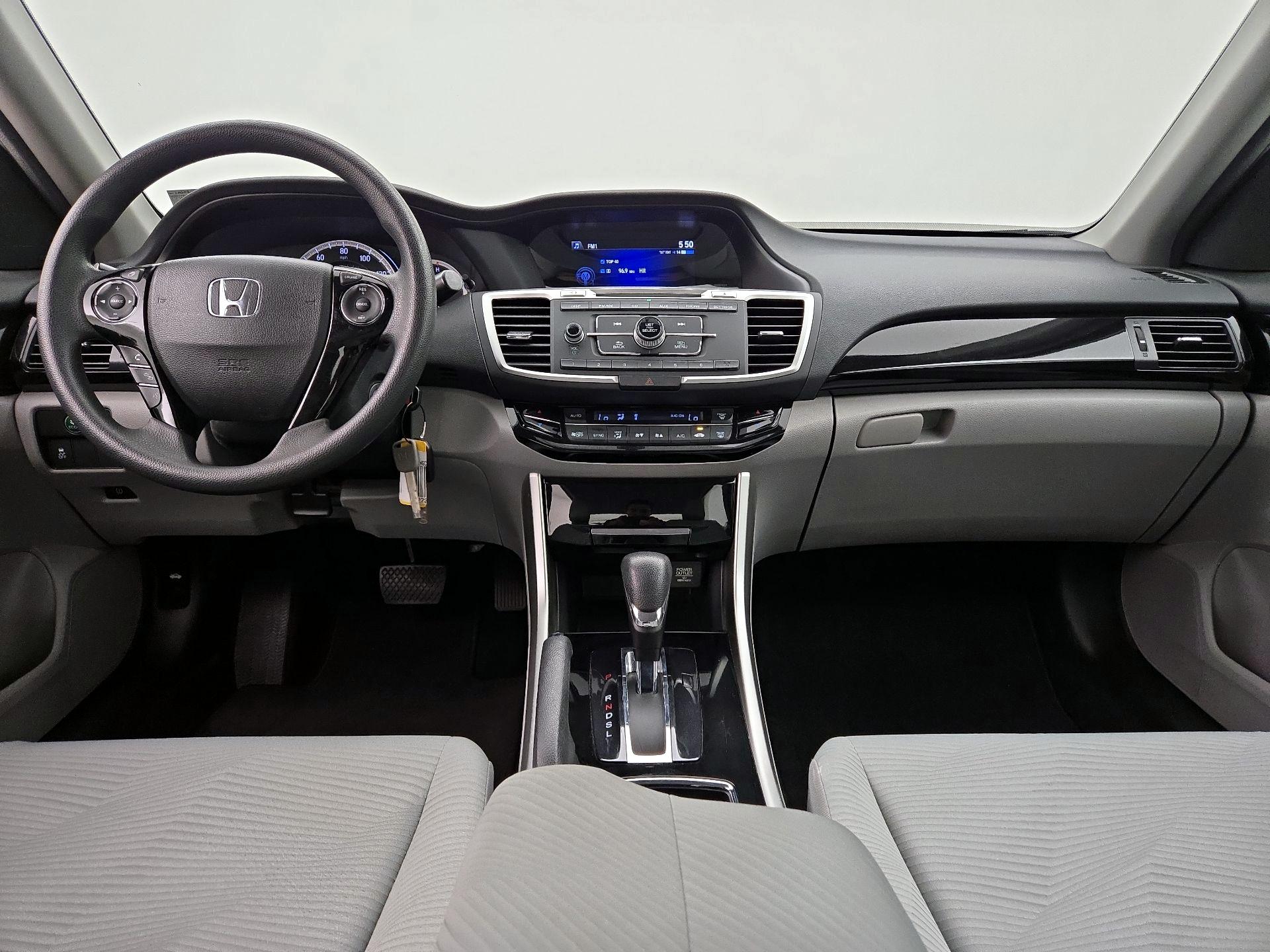 Thumbnail: 2016 Honda Accord - 9
